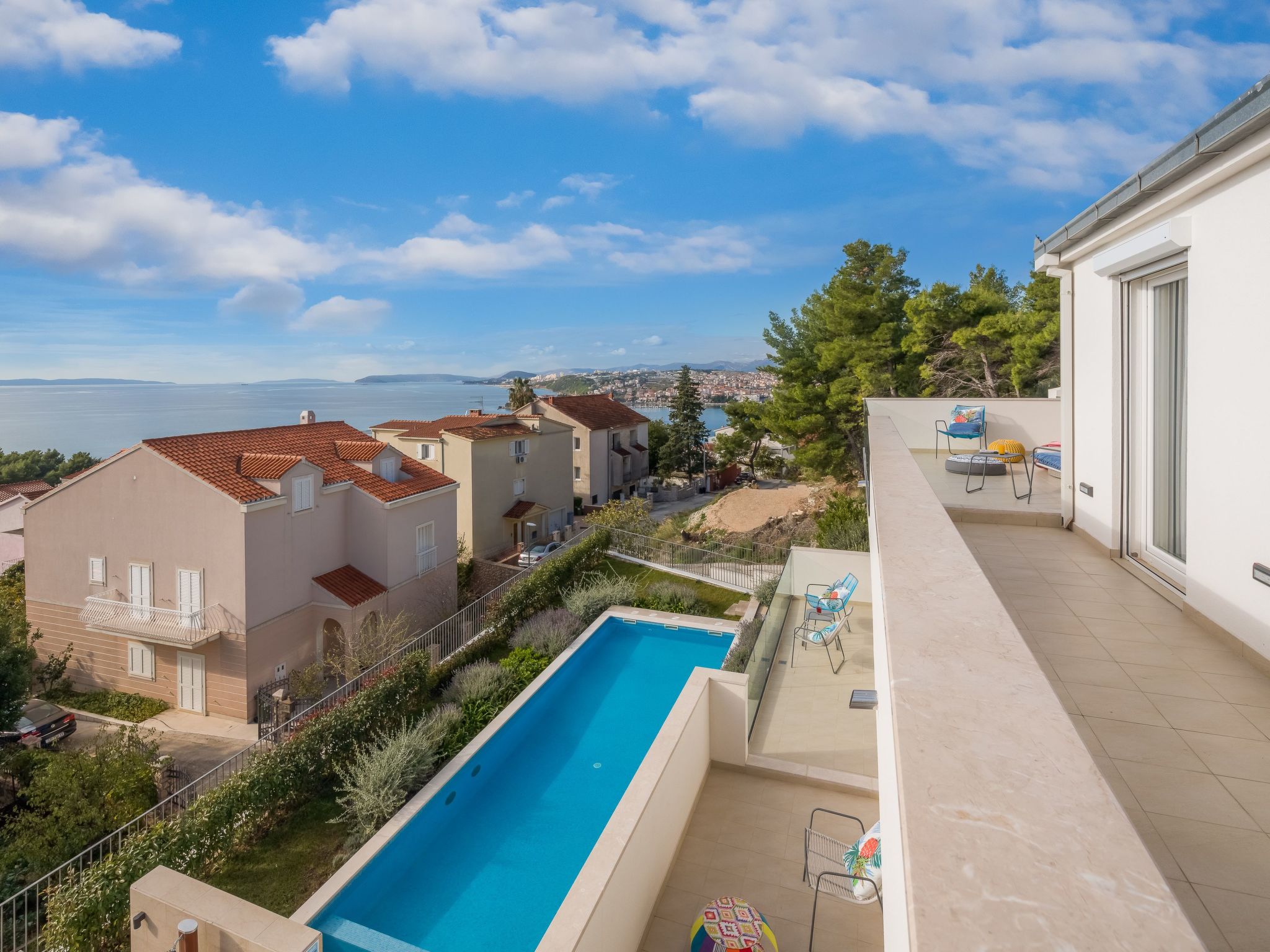 Ferienvilla "Elena" mit eigenem Pool-Drinnen