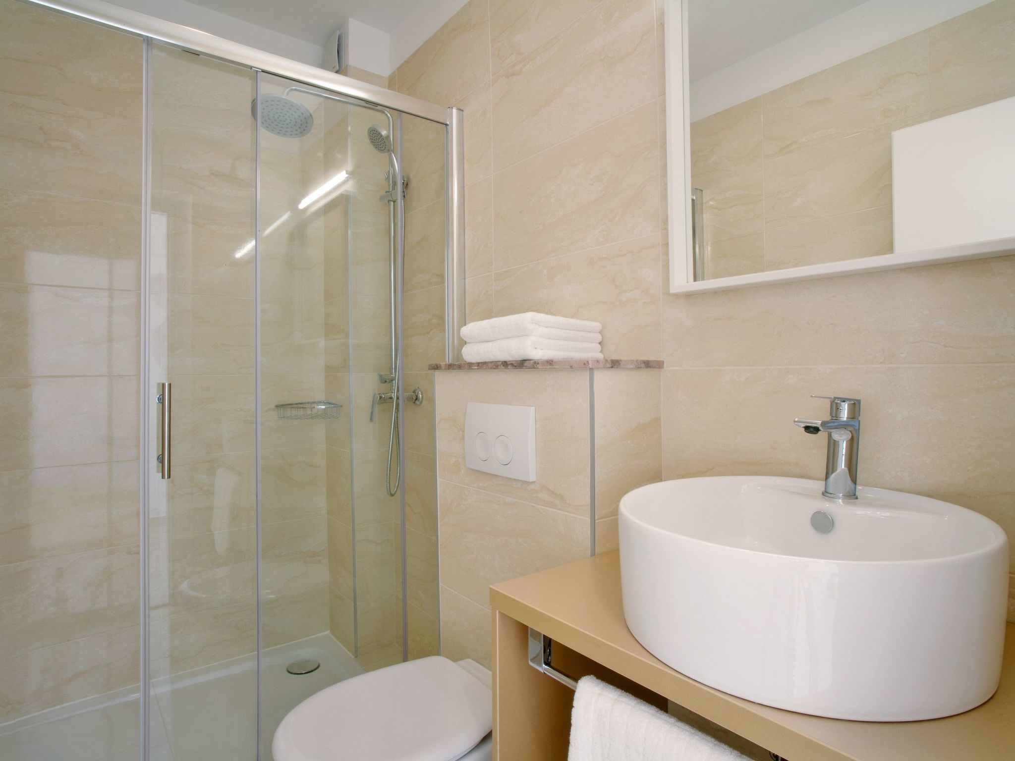 Ferienvilla "Elena" mit eigenem Pool-Drinnen