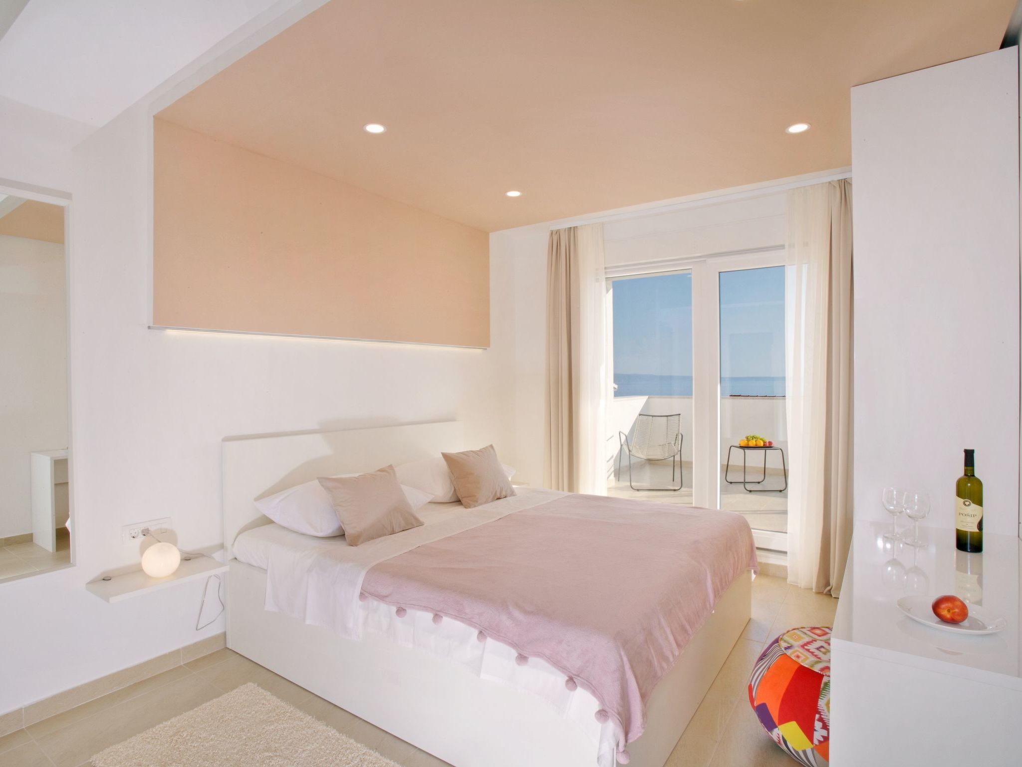 Ferienvilla "Elena" mit eigenem Pool-Drinnen