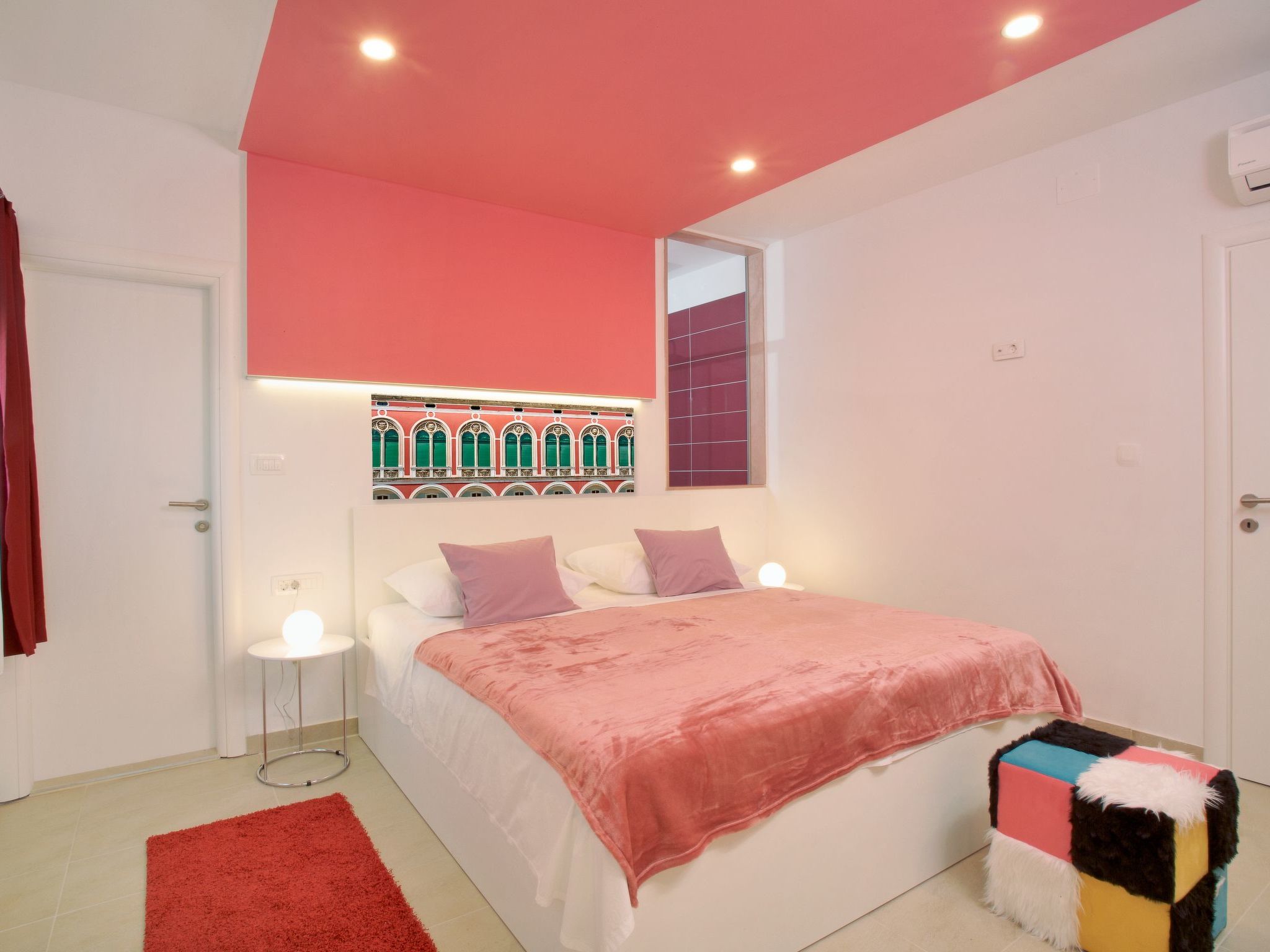 Ferienvilla "Elena" mit eigenem Pool-Drinnen