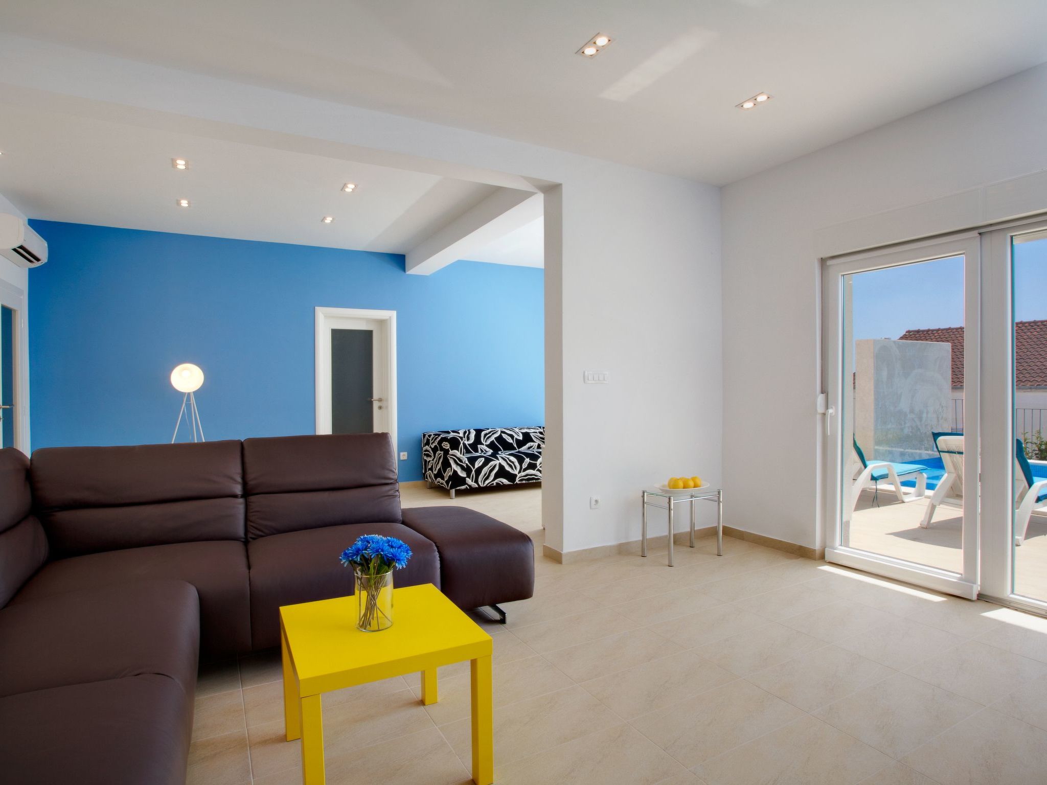 Ferienvilla "Elena" mit eigenem Pool-Drinnen