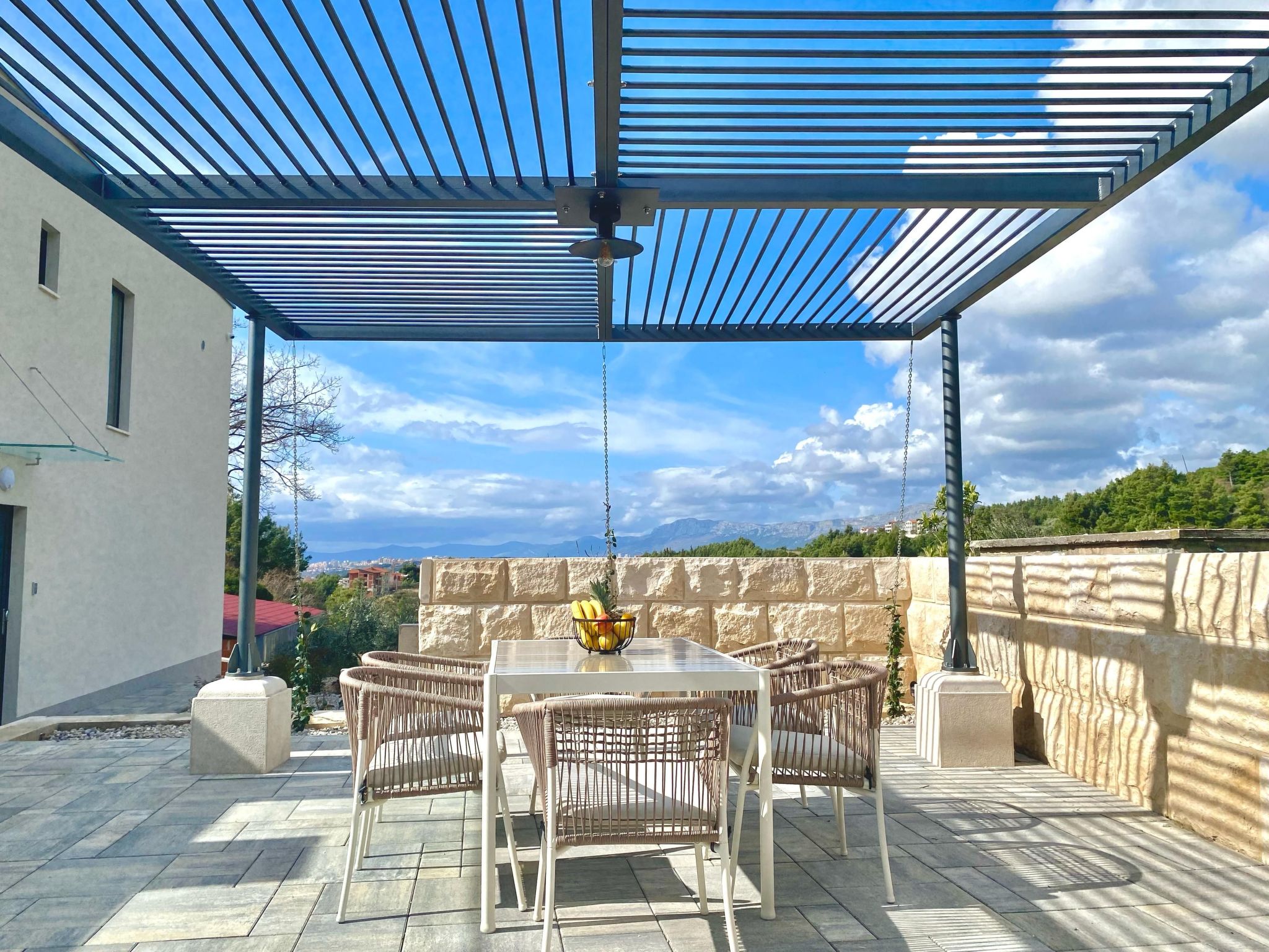 Villa mit beheiztem Infinity-Pool und Massagedüsen-Dedans