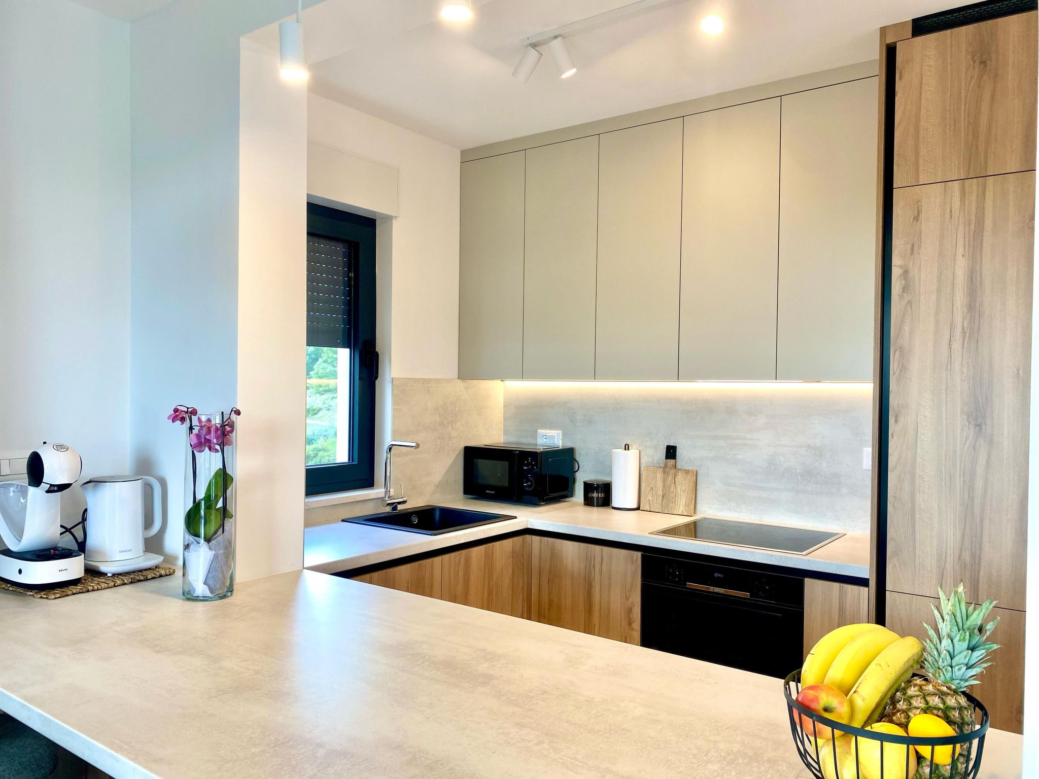 Villa mit beheiztem Infinity-Pool und Massagedüsen-Dedans