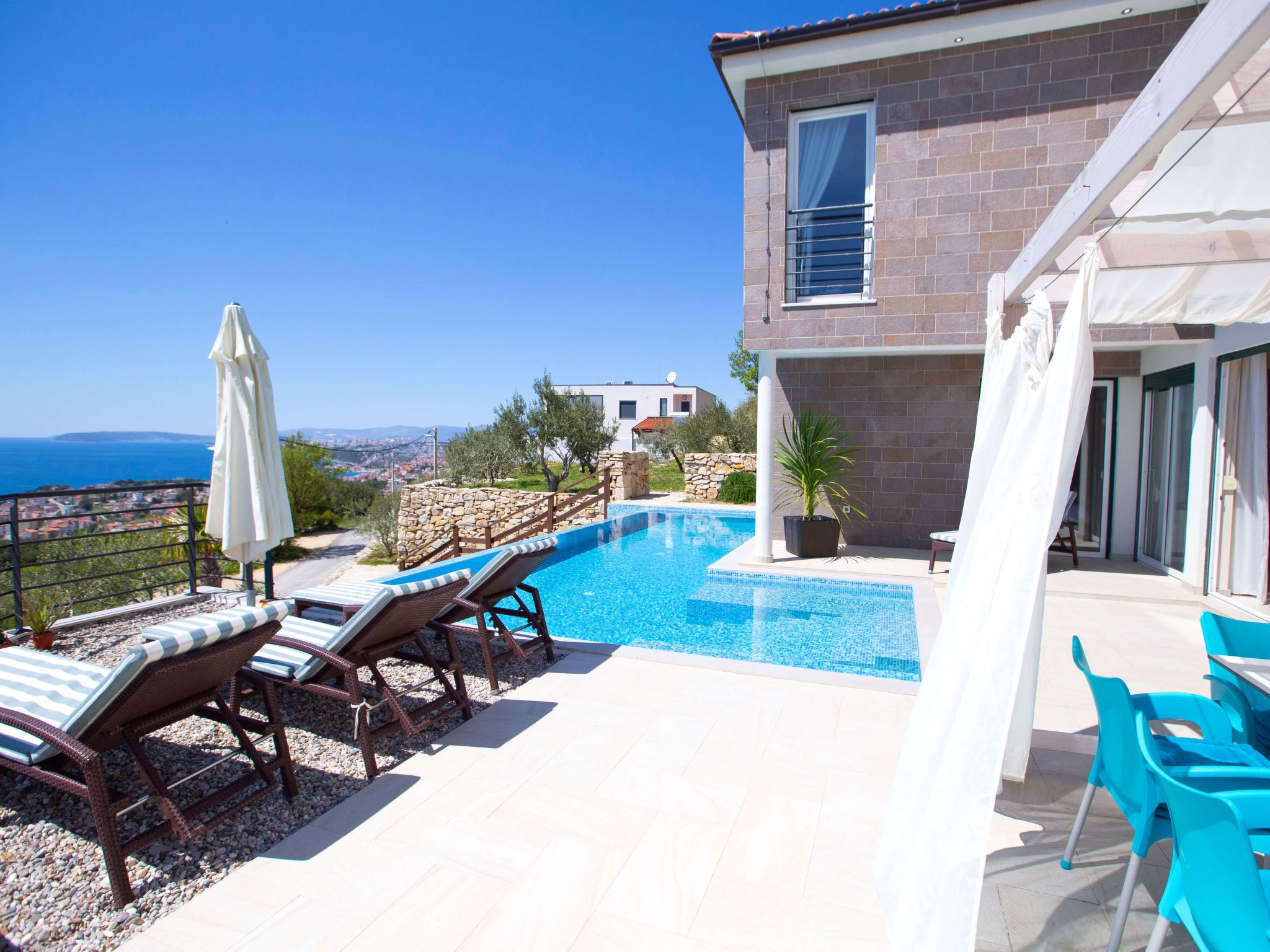 Villa Royal A1 — Terrace (4 of 27)
