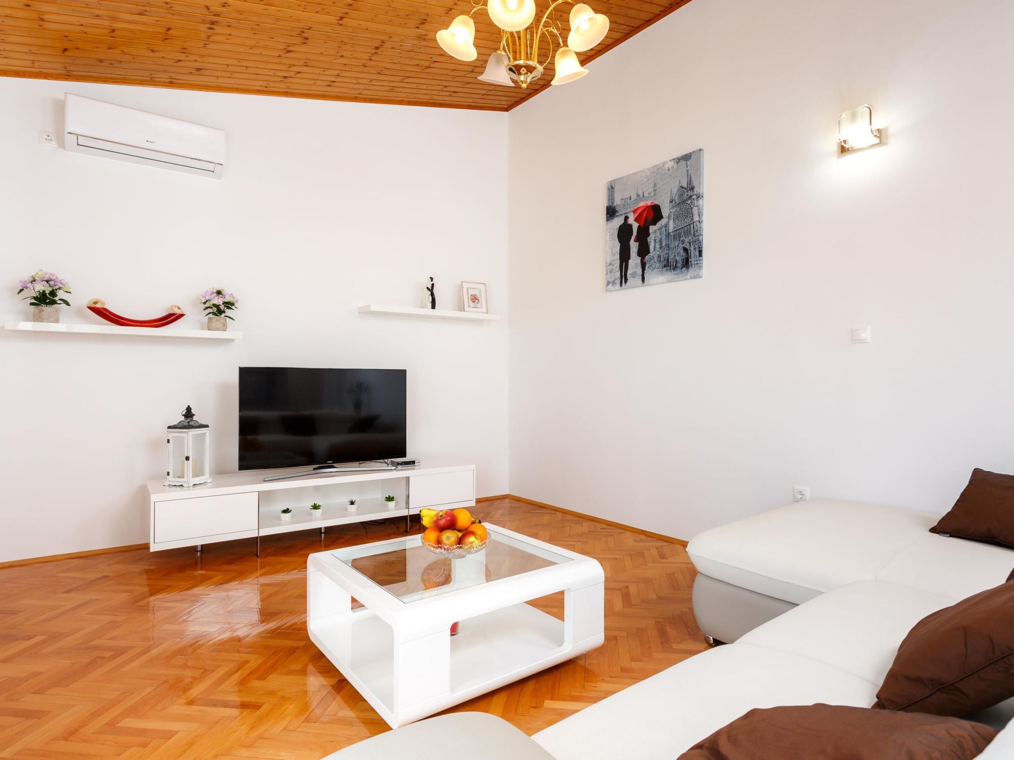 In Srinjine mit Privatem Pool-Image-tags.info