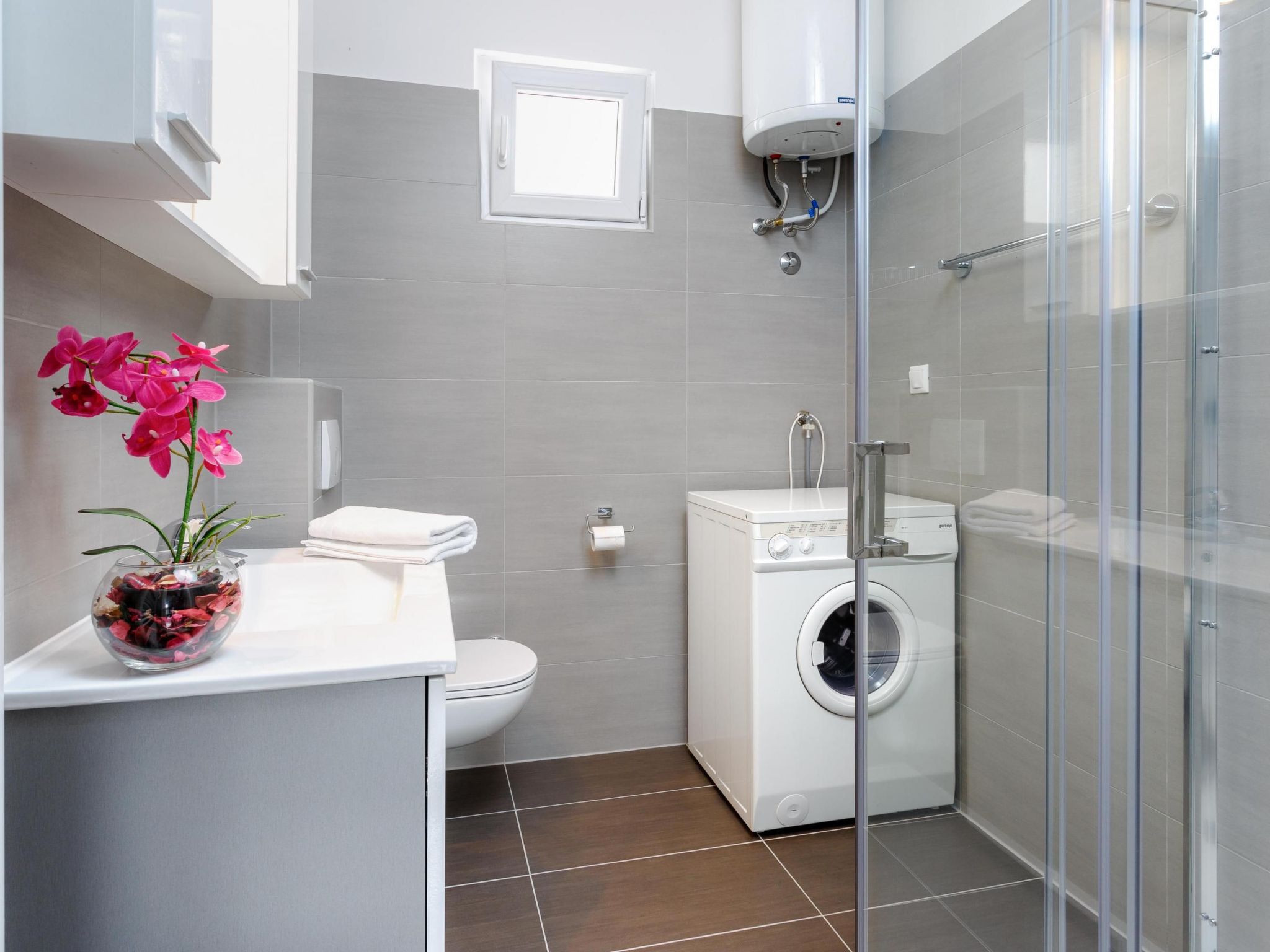 In Srinjine mit Privatem Pool-Image-tags.info