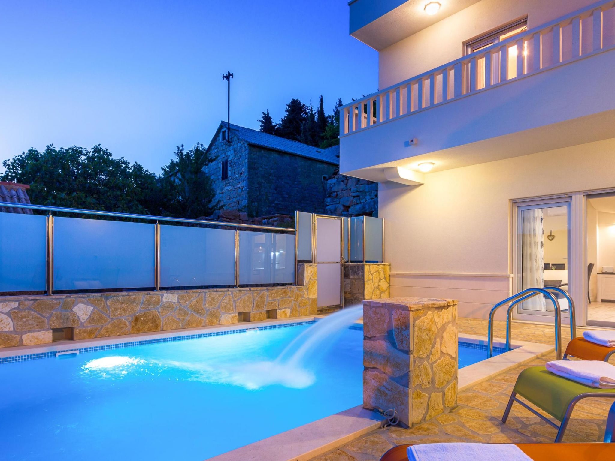 In Srinjine mit Privatem Pool-Image-tags.info