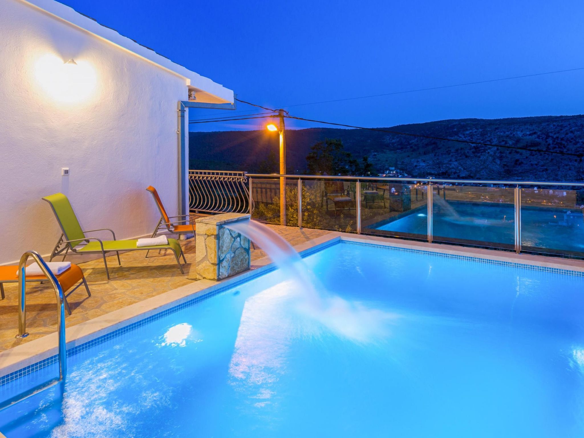 In Srinjine mit Privatem Pool-Image-tags.info