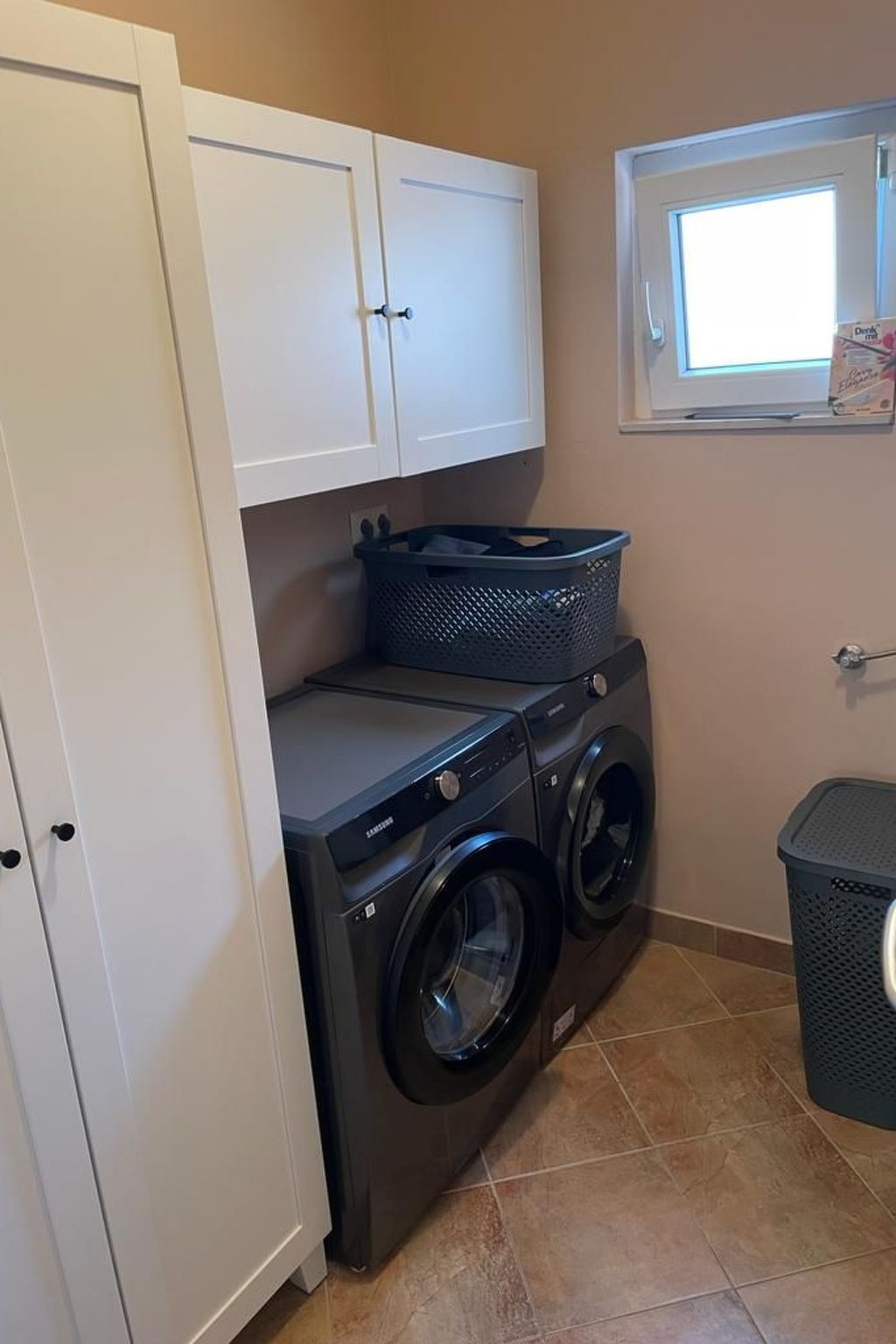 Žrnovnica, Entspannung am Flussufer-Image-tags.info