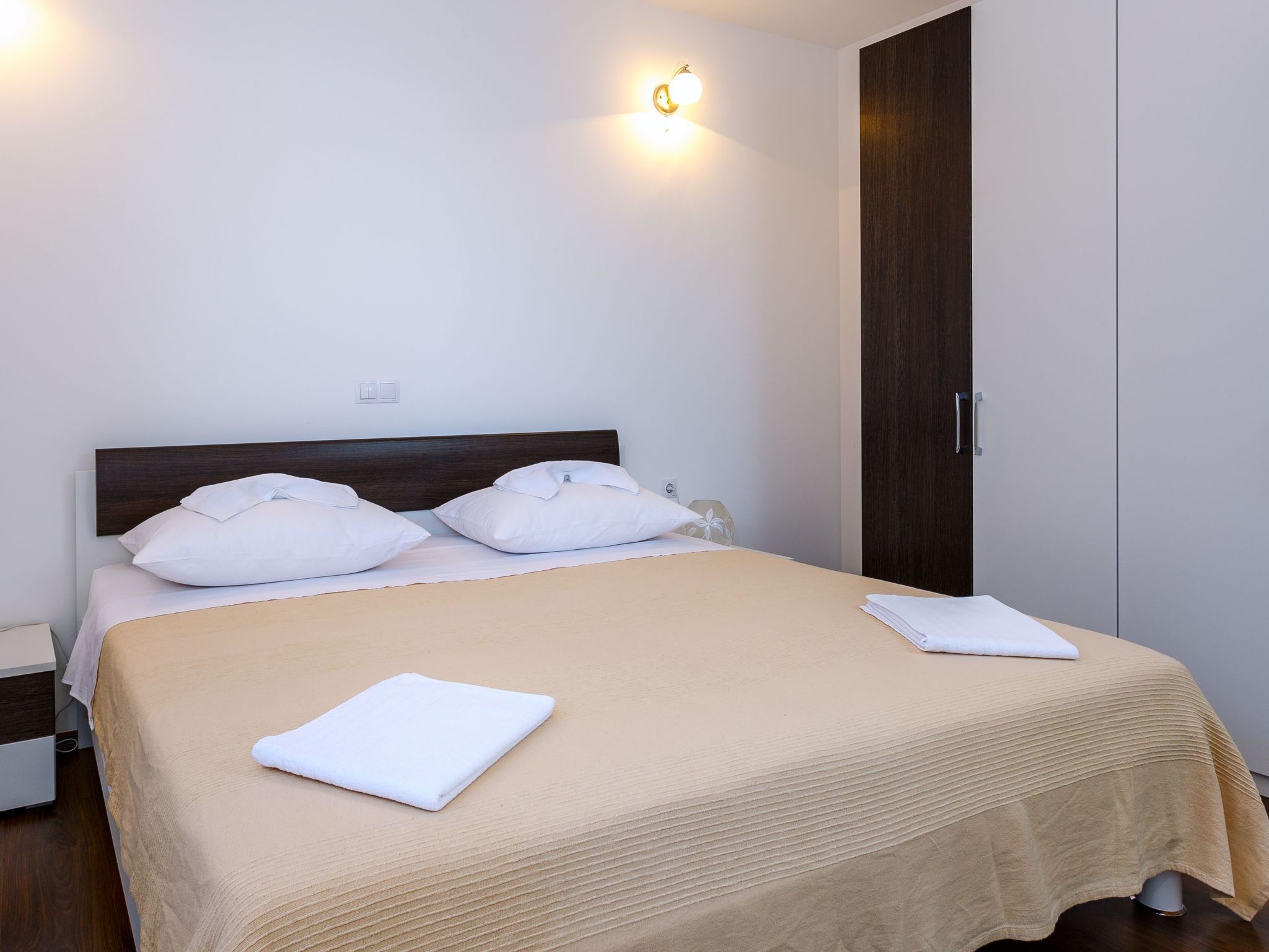 In Dugi Rat mit Großer Terrasse-Image-tags.info