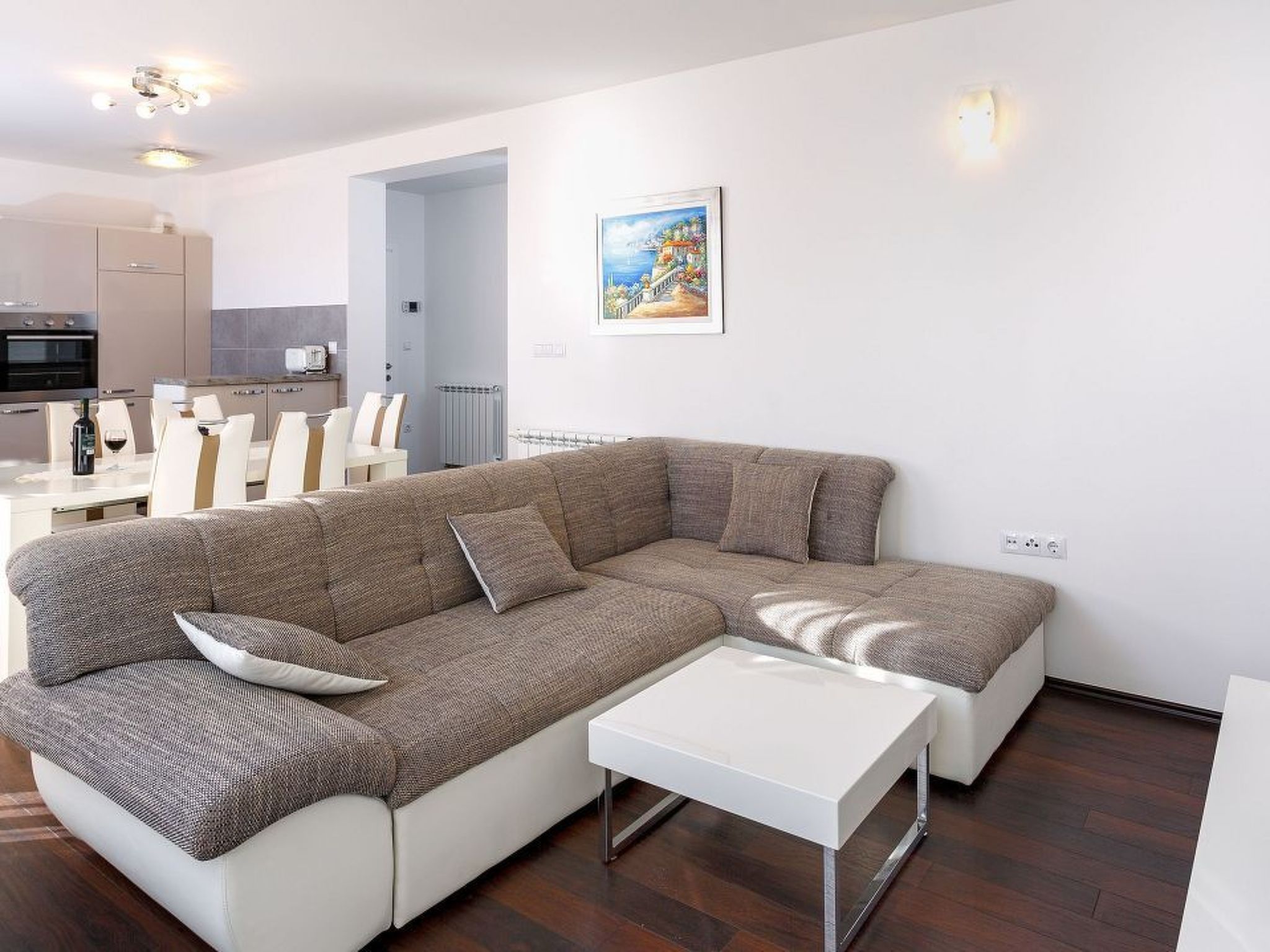 Appartement in Dugi Rat mit Großer Terrasse-Image-tags.info