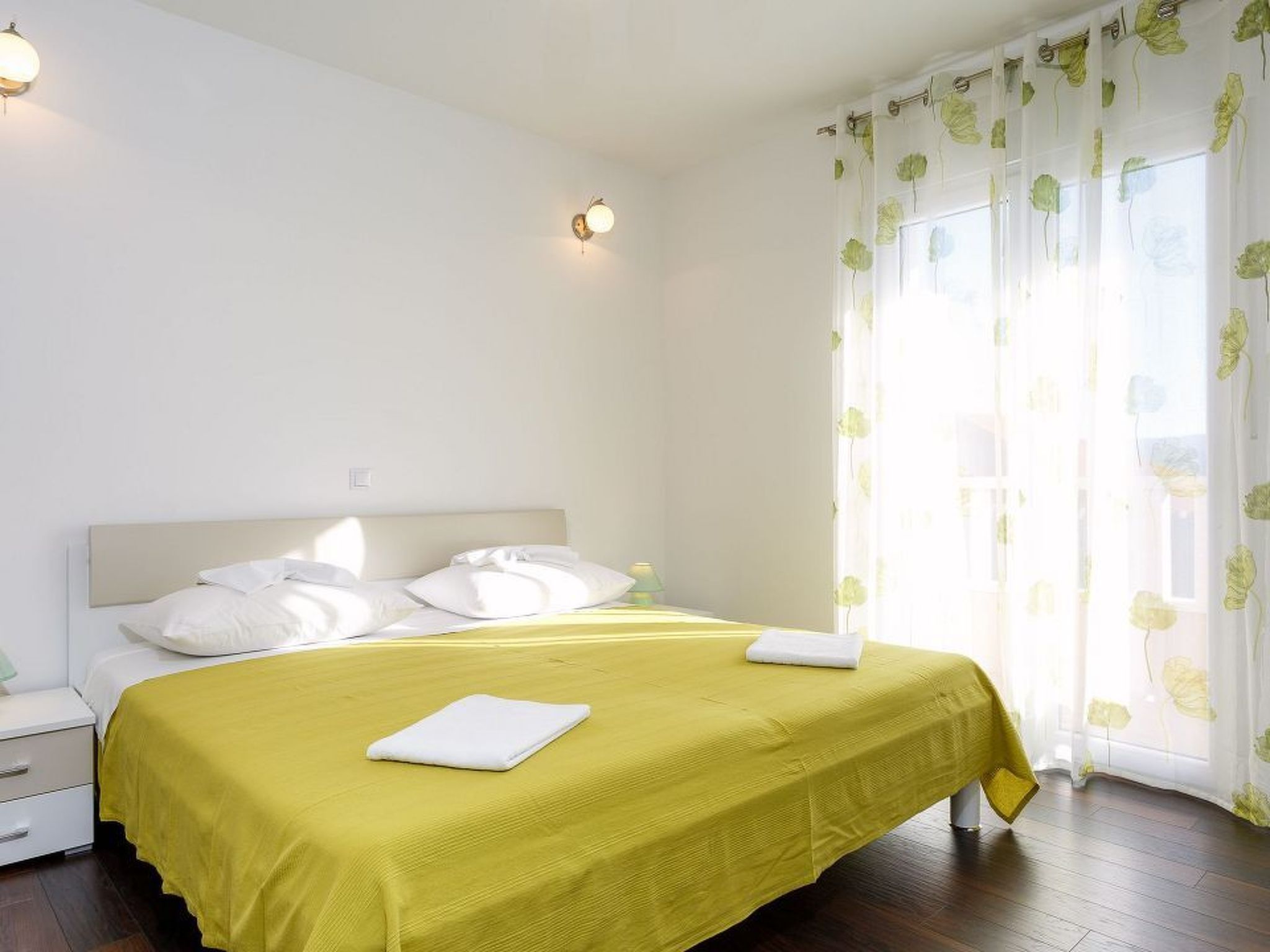 In Dugi Rat mit Großer Terrasse-Image-tags.info