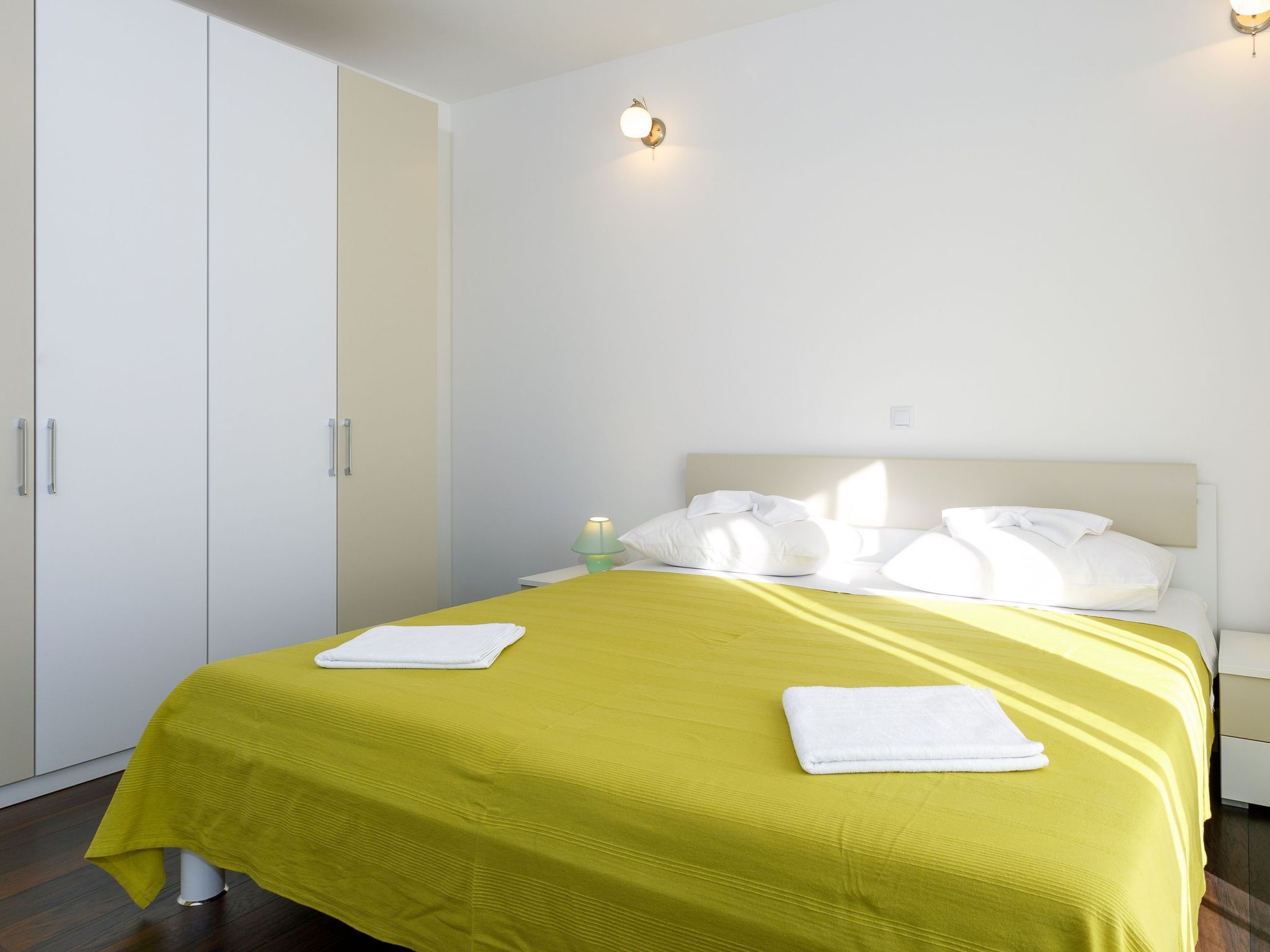 In Dugi Rat mit Großer Terrasse-Image-tags.info