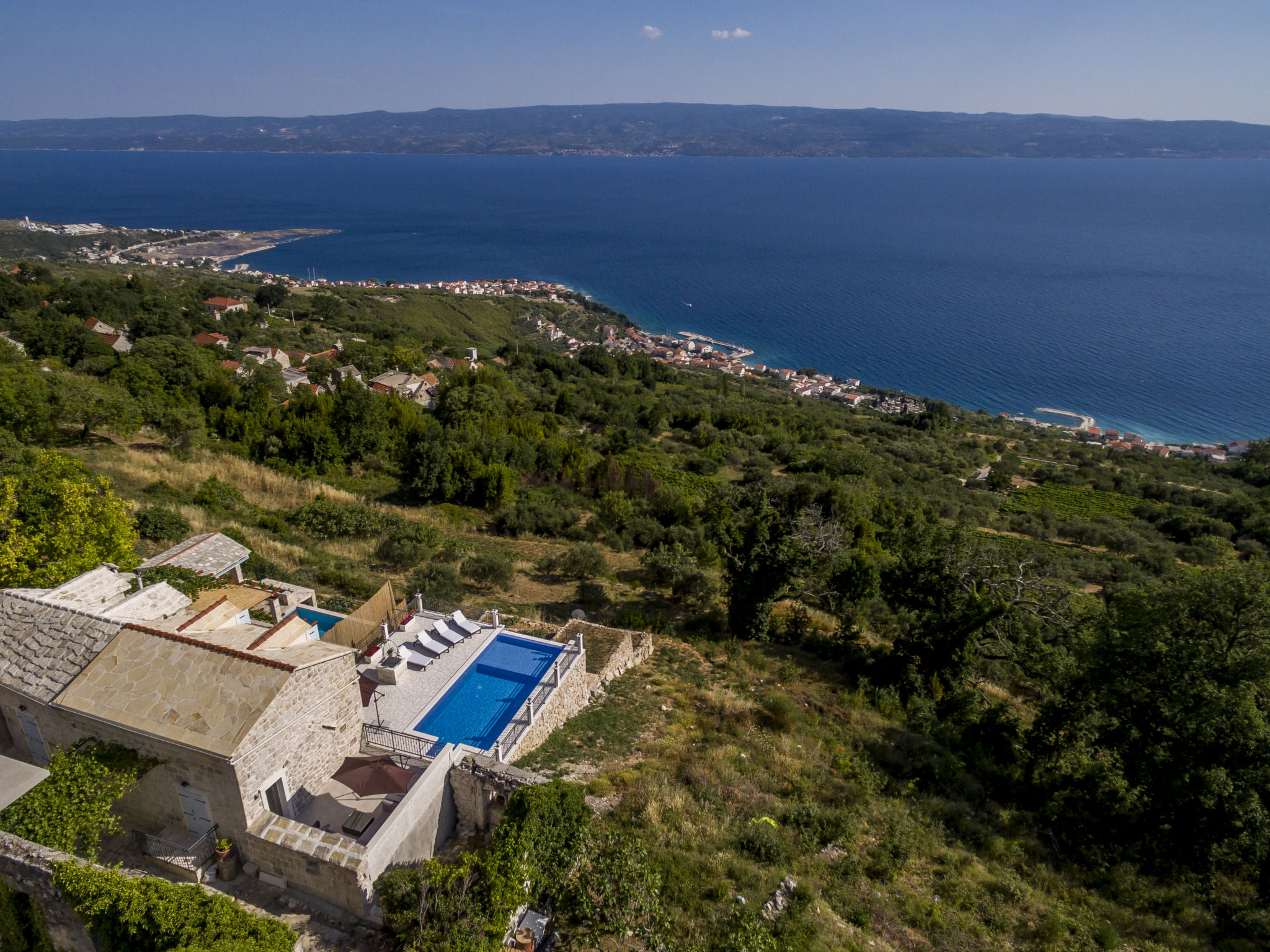Villa Nareste: Gerenoveerde zeezichtvilla met verwarmd zwembad in Omiš - foto 20