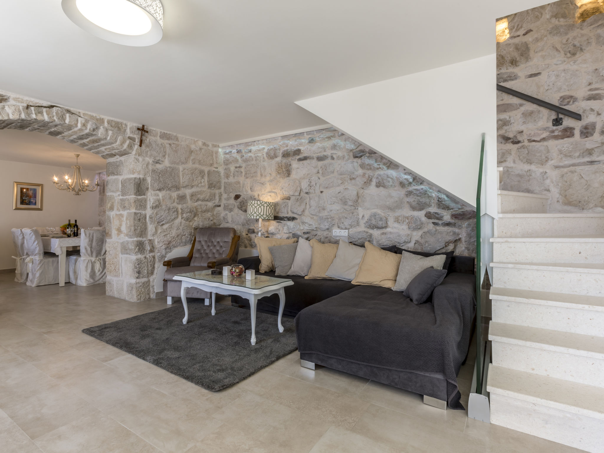 Villa Nareste: Gerenoveerde zeezichtvilla met verwarmd zwembad in Omiš - foto 10