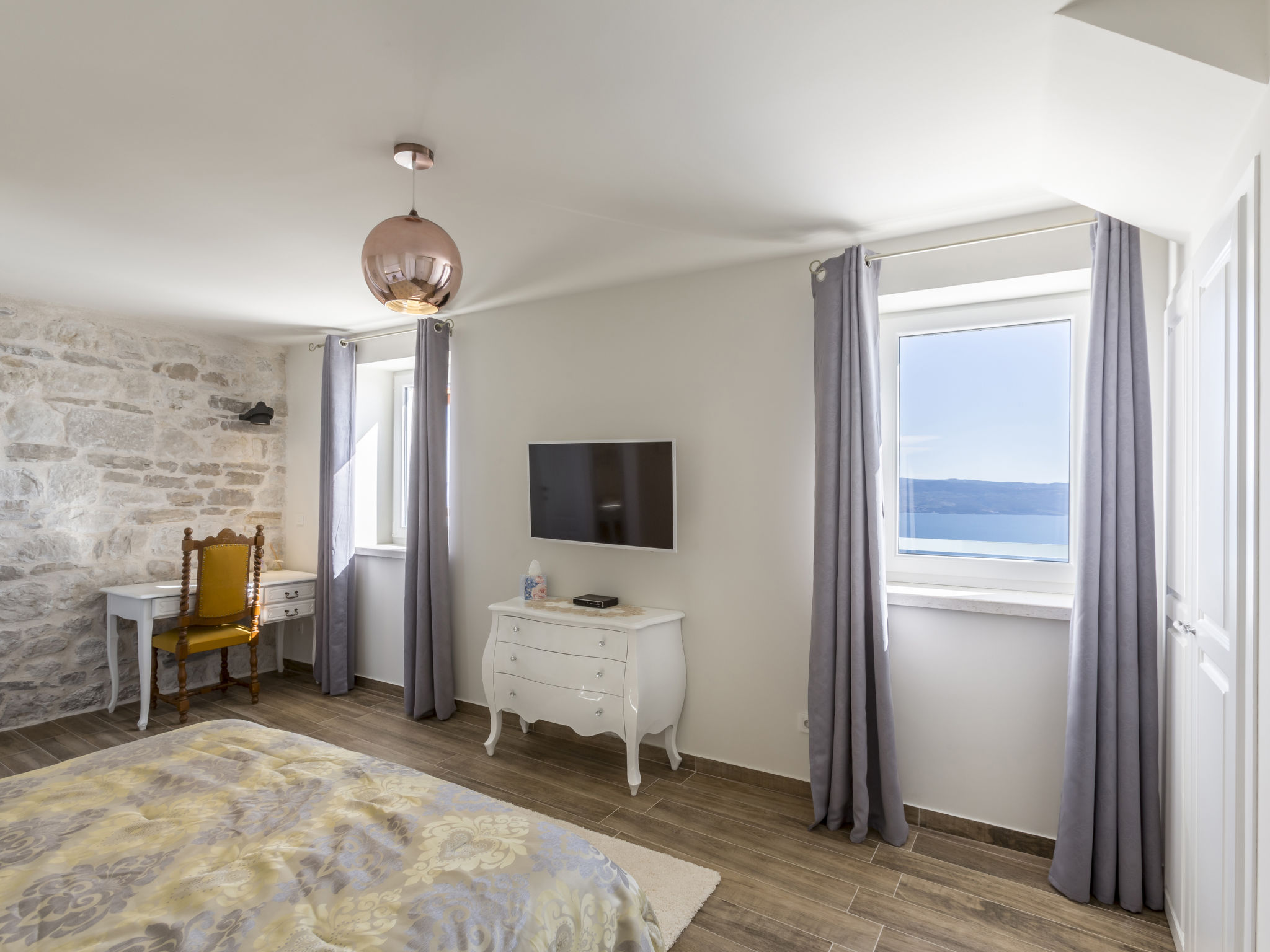 Villa Nareste: Gerenoveerde zeezichtvilla met verwarmd zwembad in Omiš - foto 27