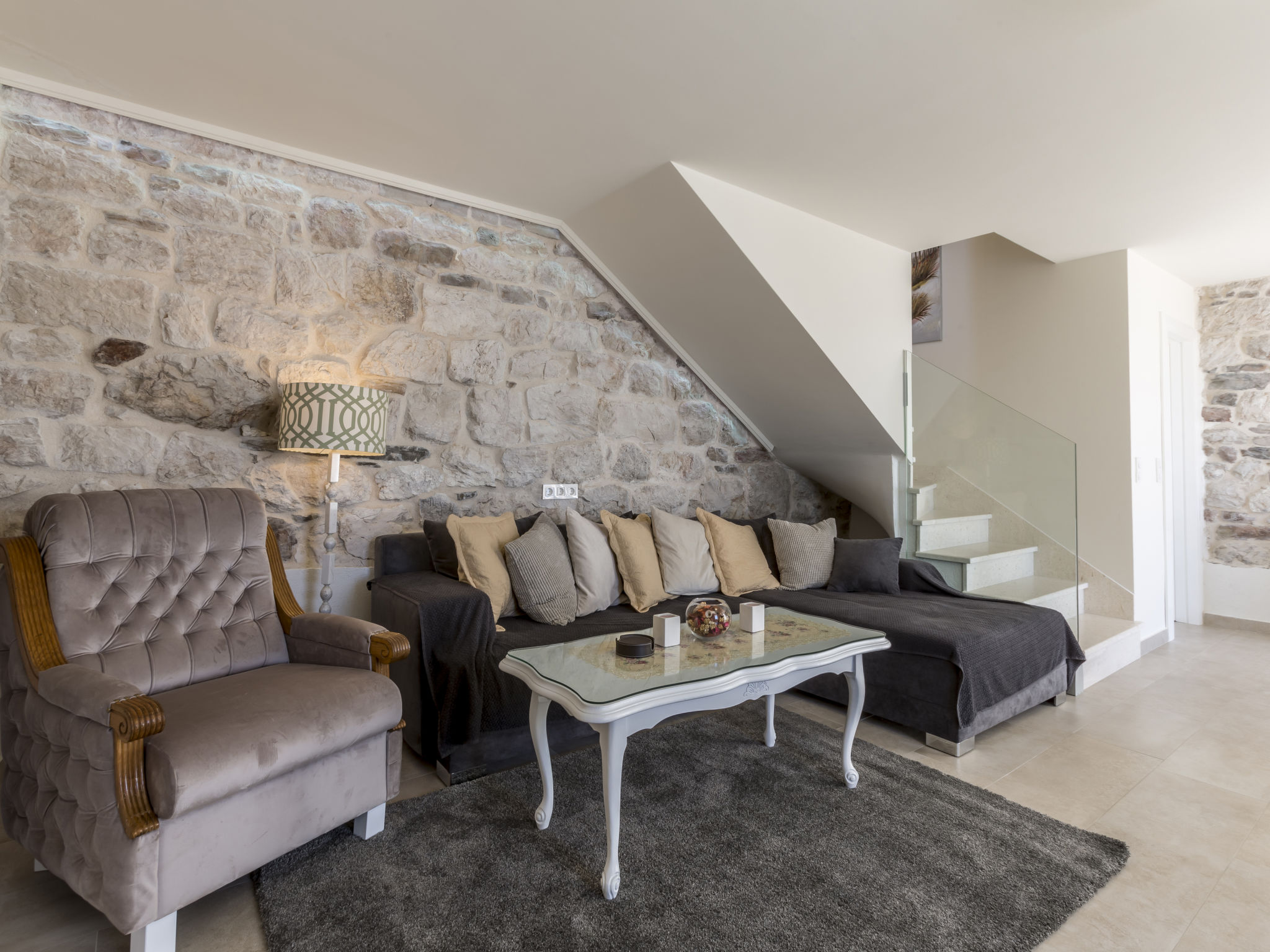 Villa Nareste: Gerenoveerde zeezichtvilla met verwarmd zwembad in Omiš - foto 12