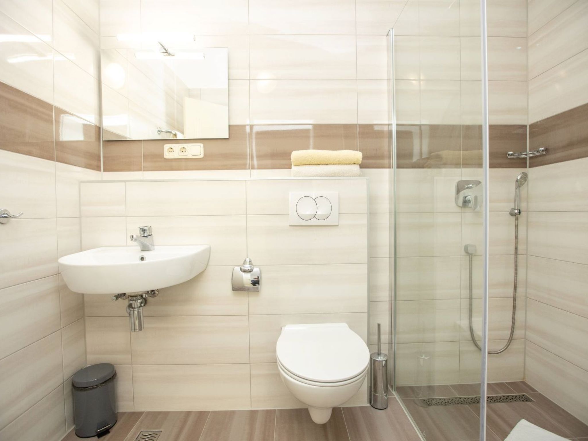 Schöne Wohnung in Duće mit Großem Balkon-Image-tags.info