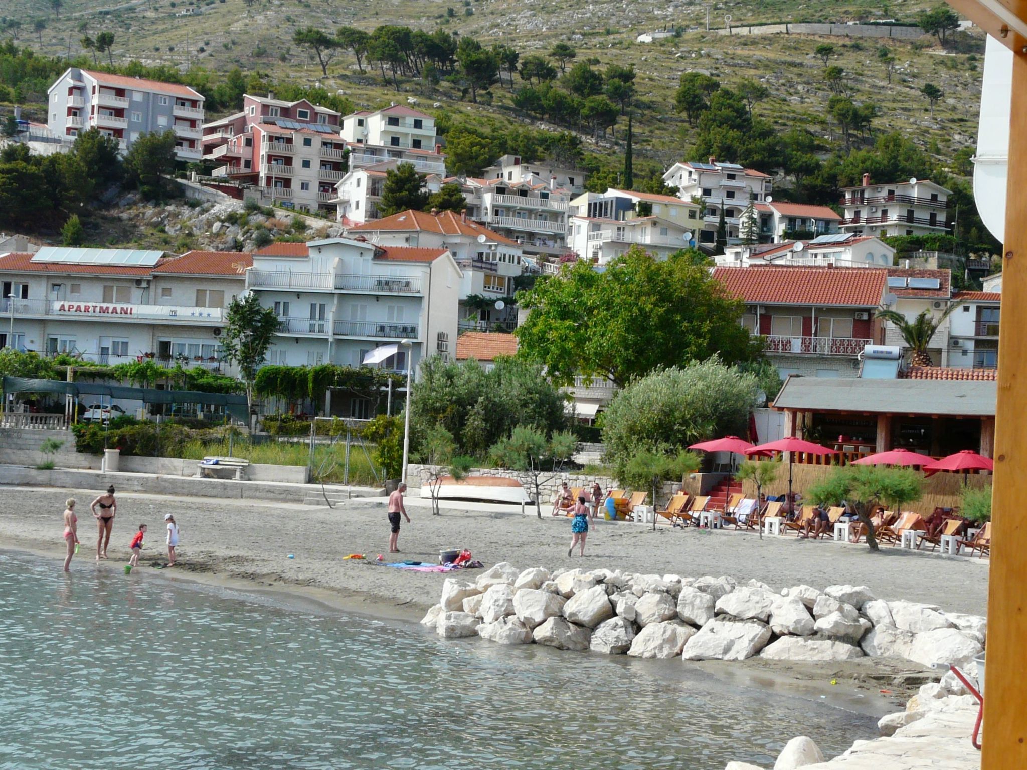 Schöne Wohnung in Duće mit Großem Balkon-Image-tags.info