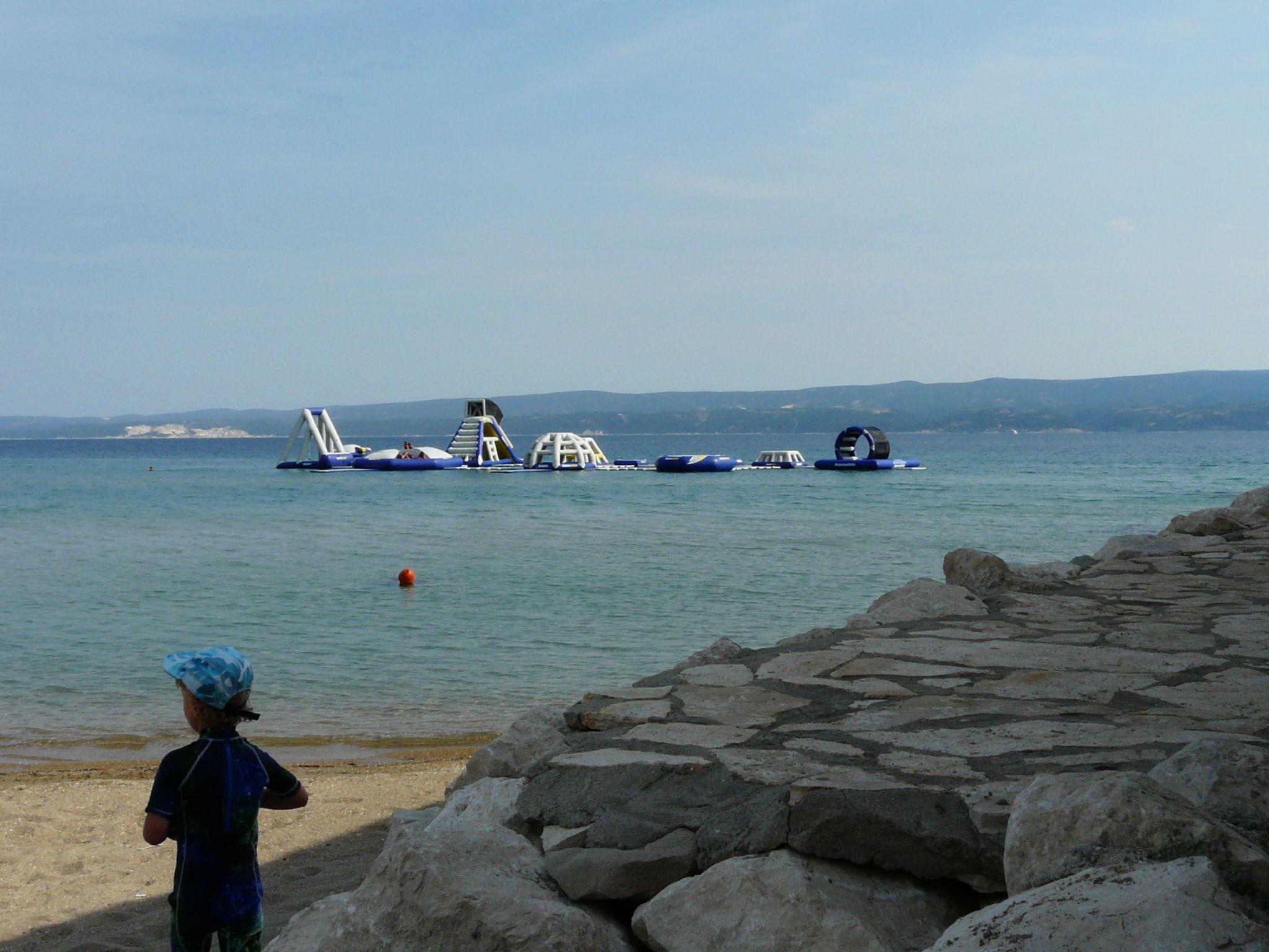 Appartement in Duće mit Großem Balkon-Buiten