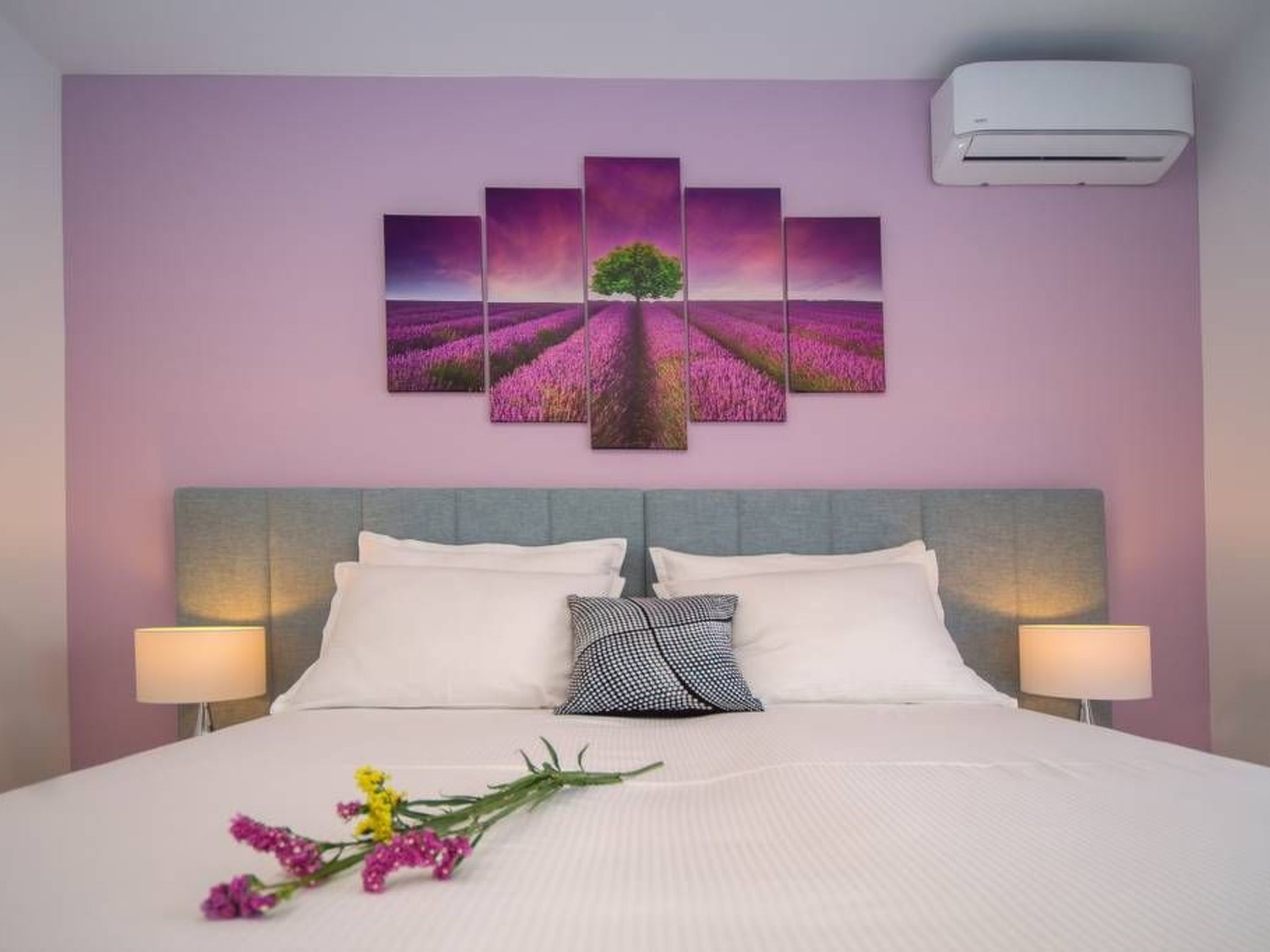 Haus in Stanići mit grünem Garten-Image-tags.info