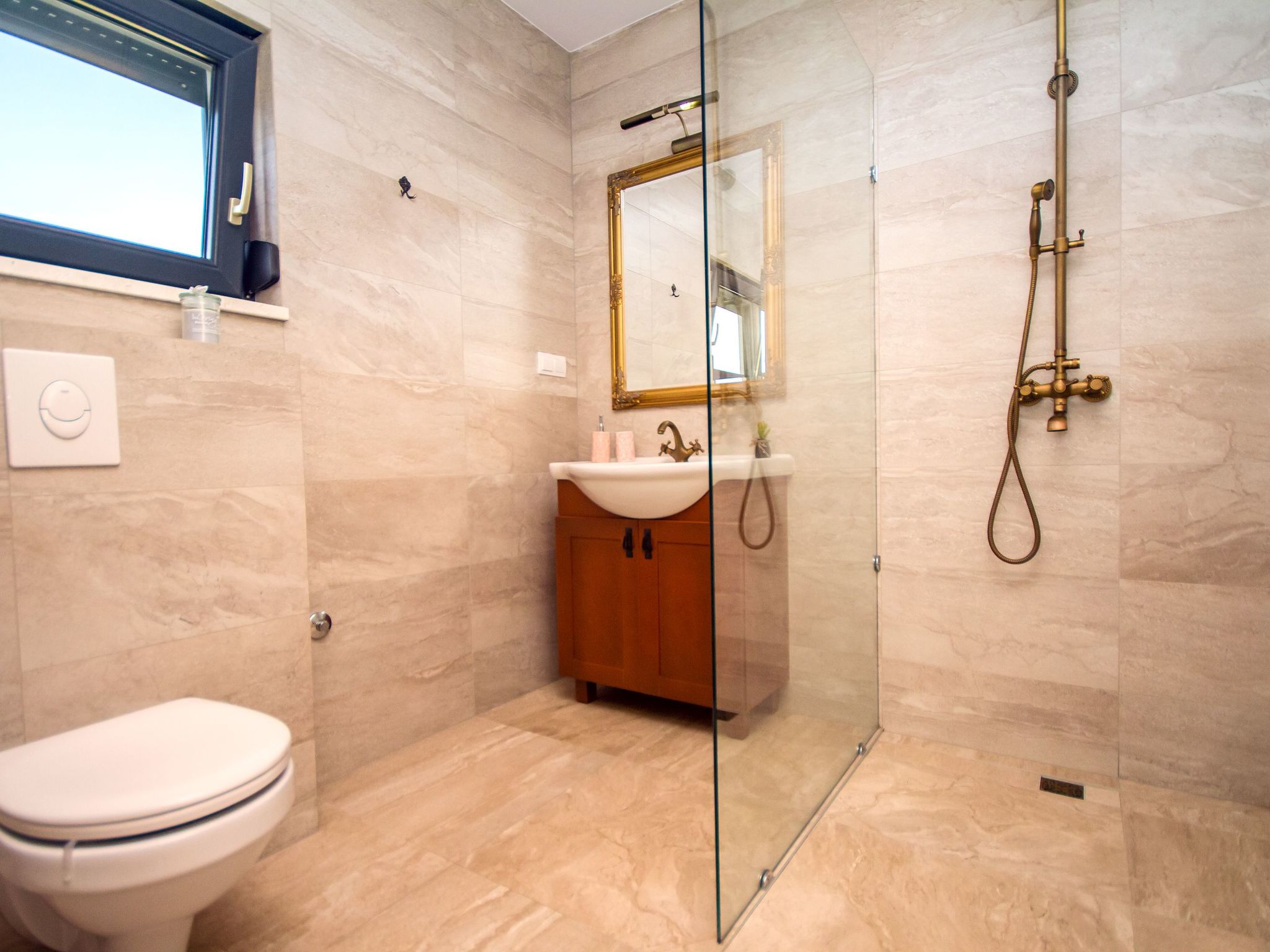 Villa Allegra-Binnen