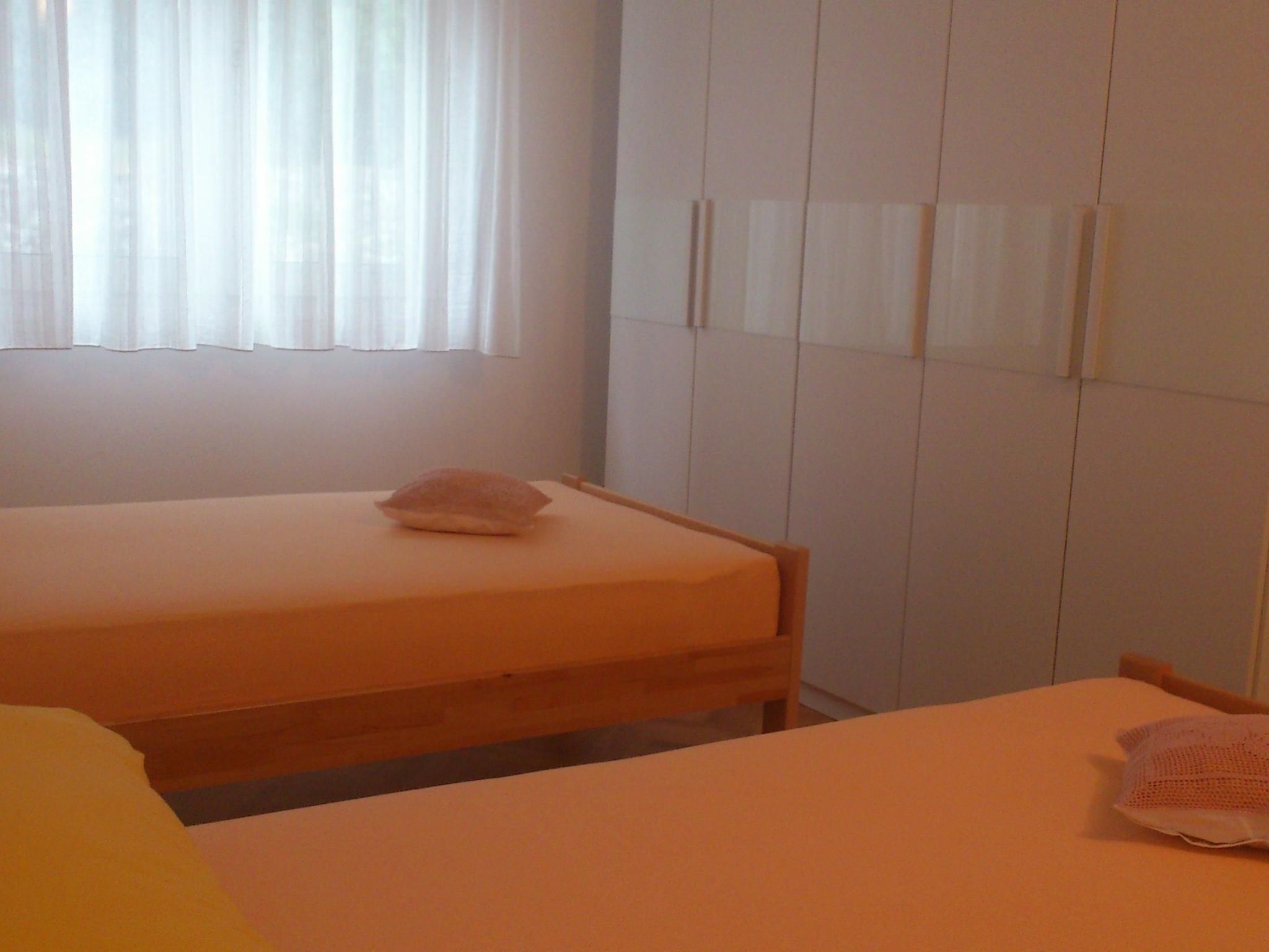 Moderne Ferienwohnung in Omiš mit Terrasse und Garten-Dedans