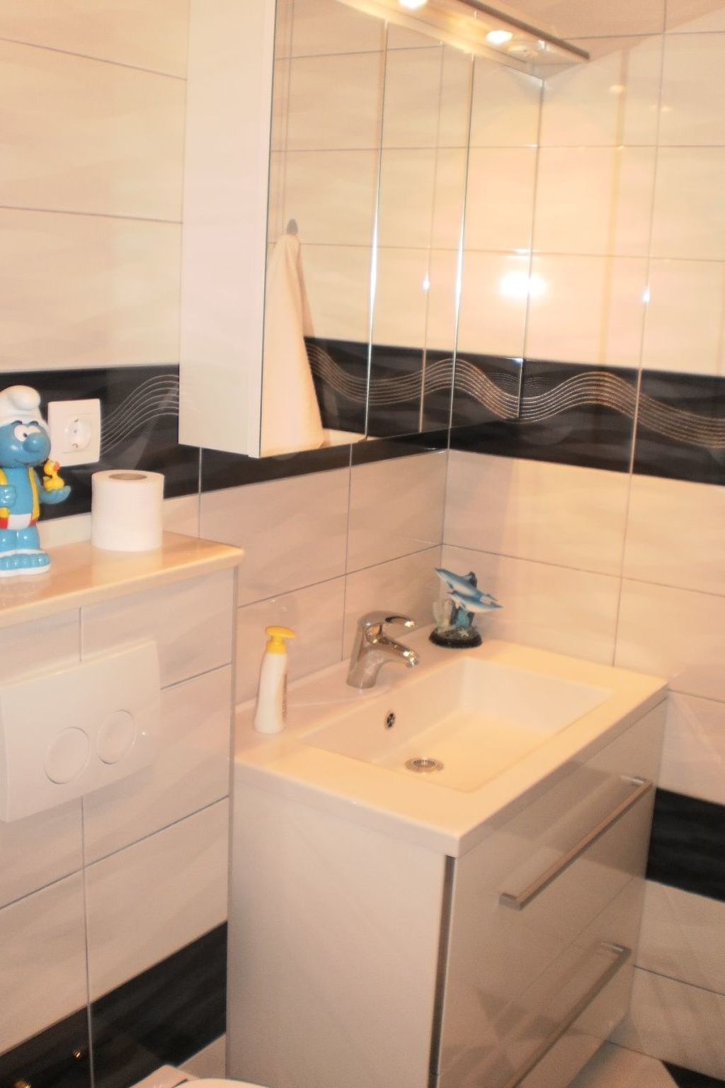 Moderne Ferienwohnung in Omiš mit Terrasse und Garten-Dedans