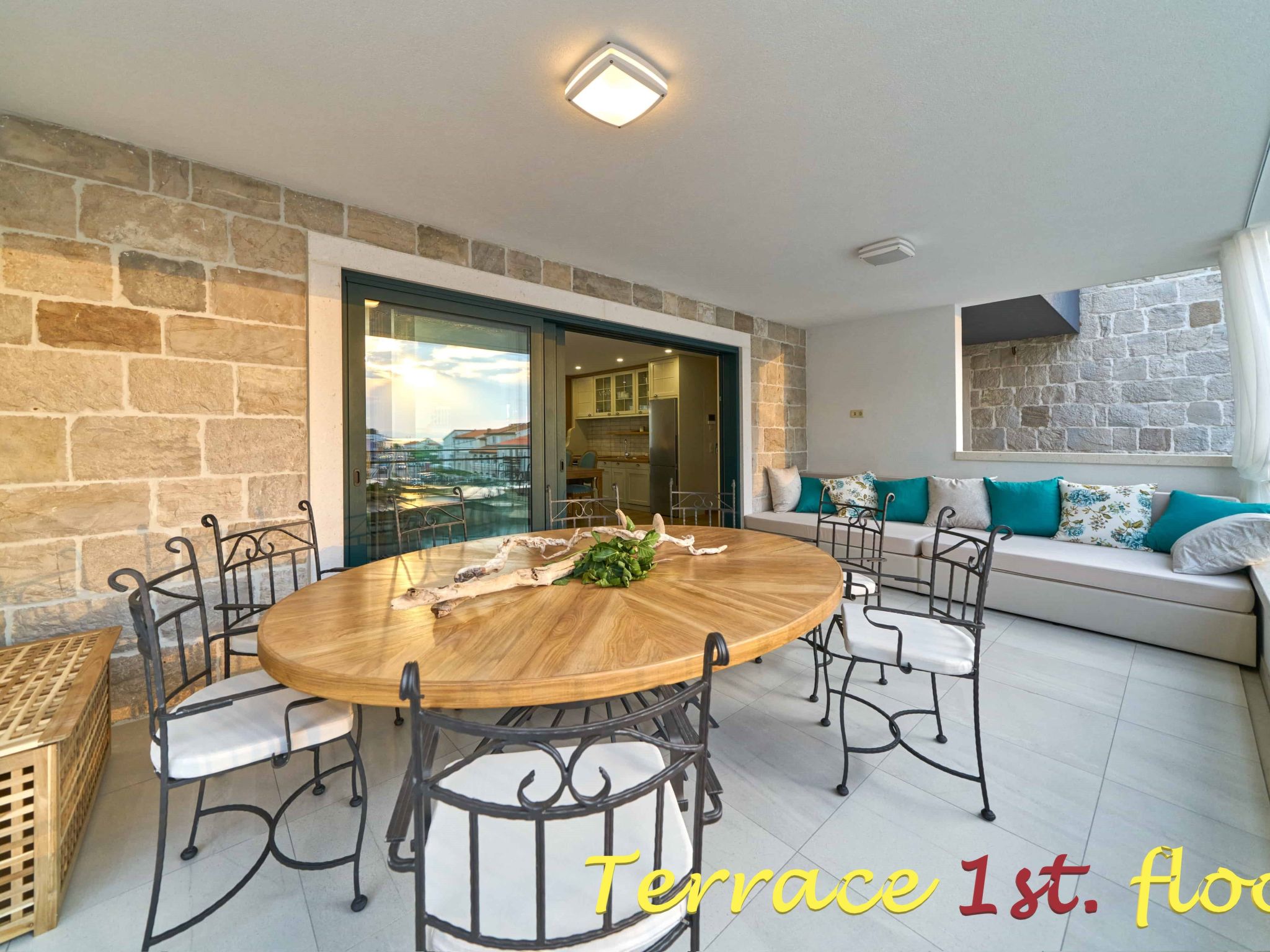 Wunderschön gestaltete Villa Mladenka in Suhi Potok-Dedans