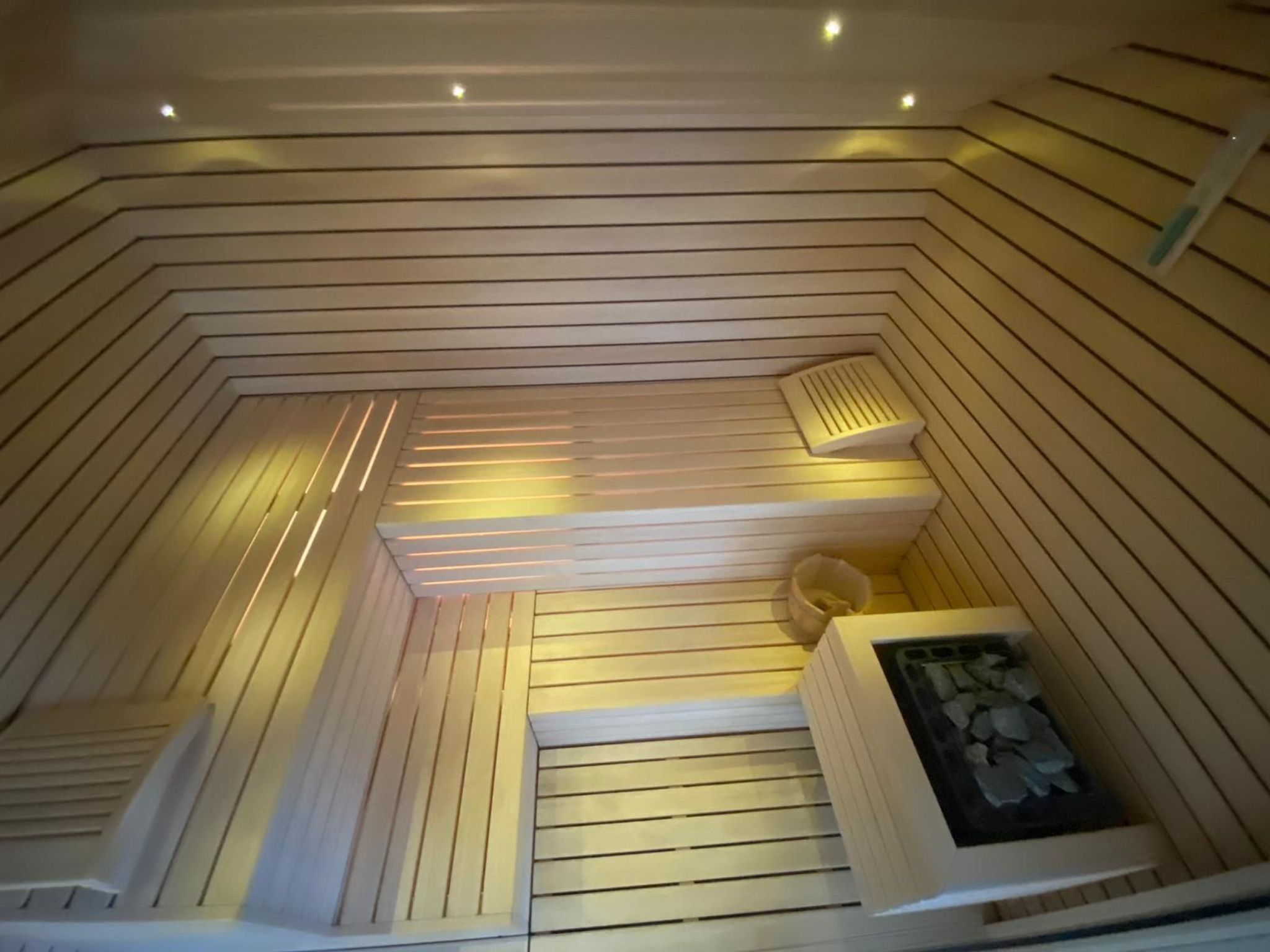 Wunderschön gestaltete Villa Mladenka in Suhi Potok-Dedans