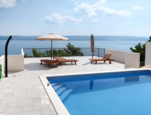 Appartement Lada: Zeezicht & zwembad op 100m van het strand in Omiš - thumbnail 4