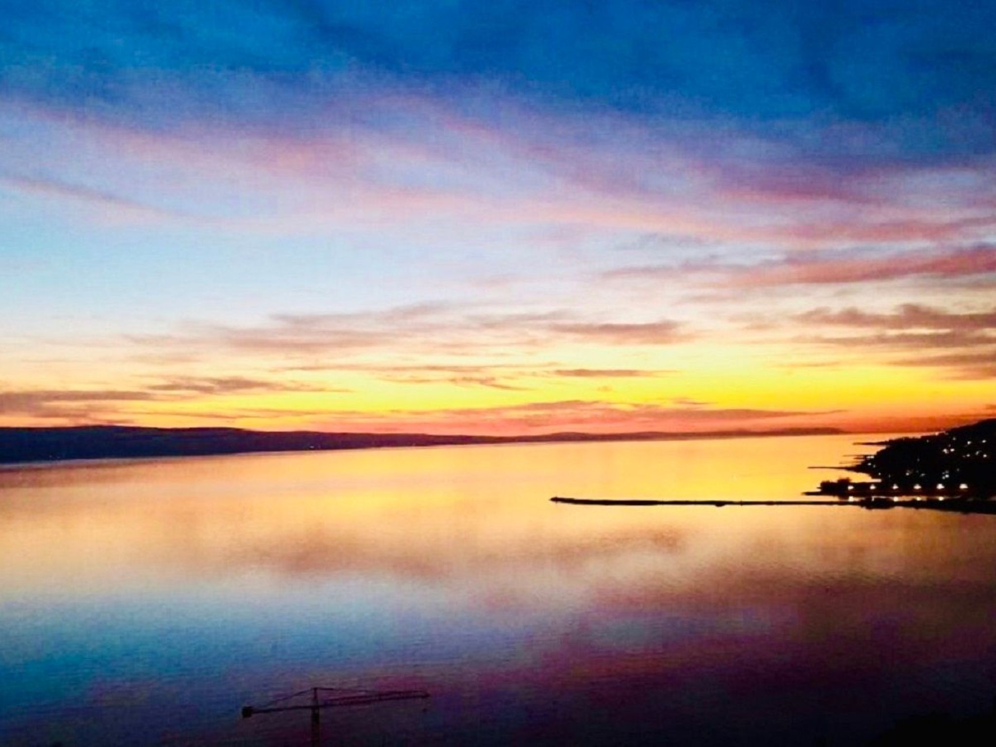 Große Wohnung in Omiš mit Möbliertem Balkon-Dedans