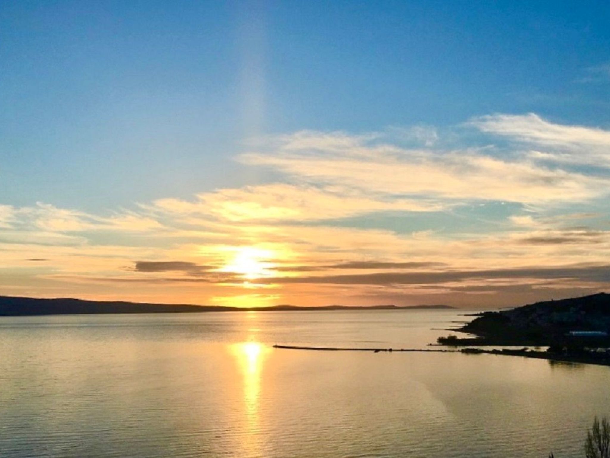 Große Wohnung in Omiš mit Möbliertem Balkon-Dedans
