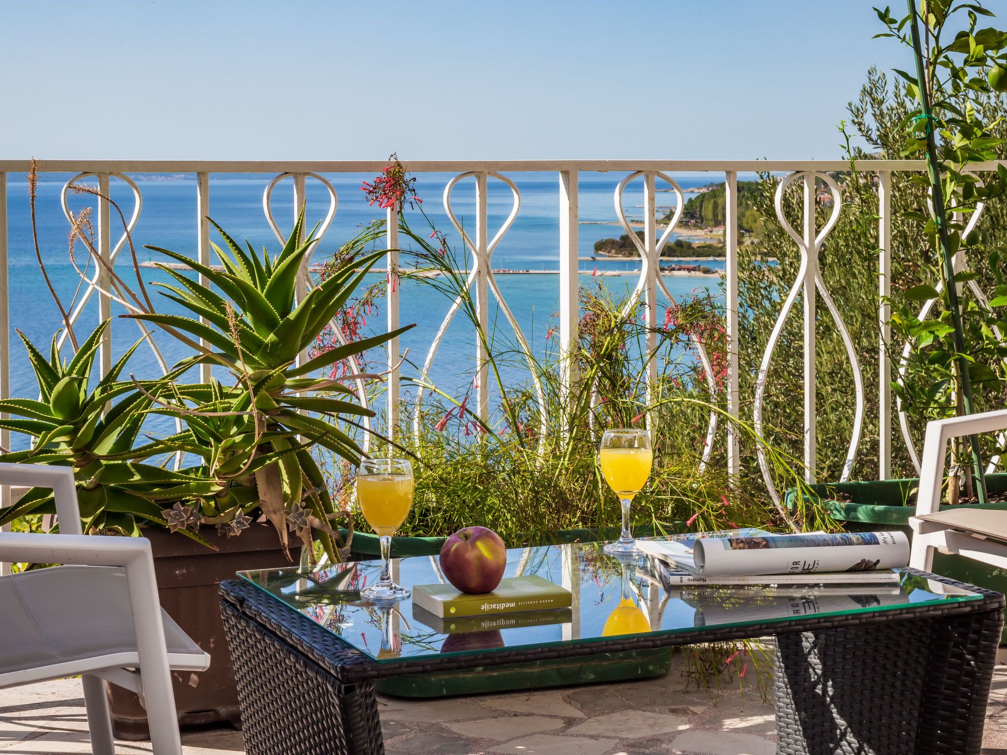 Große Wohnung in Omis mit Terrasse und Meerblick-Dedans