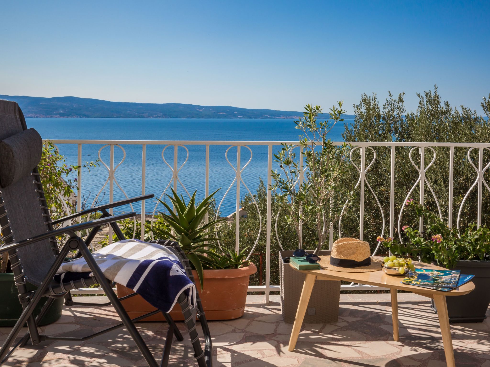 Große Wohnung in Omis mit Terrasse und Meerblick-Dedans