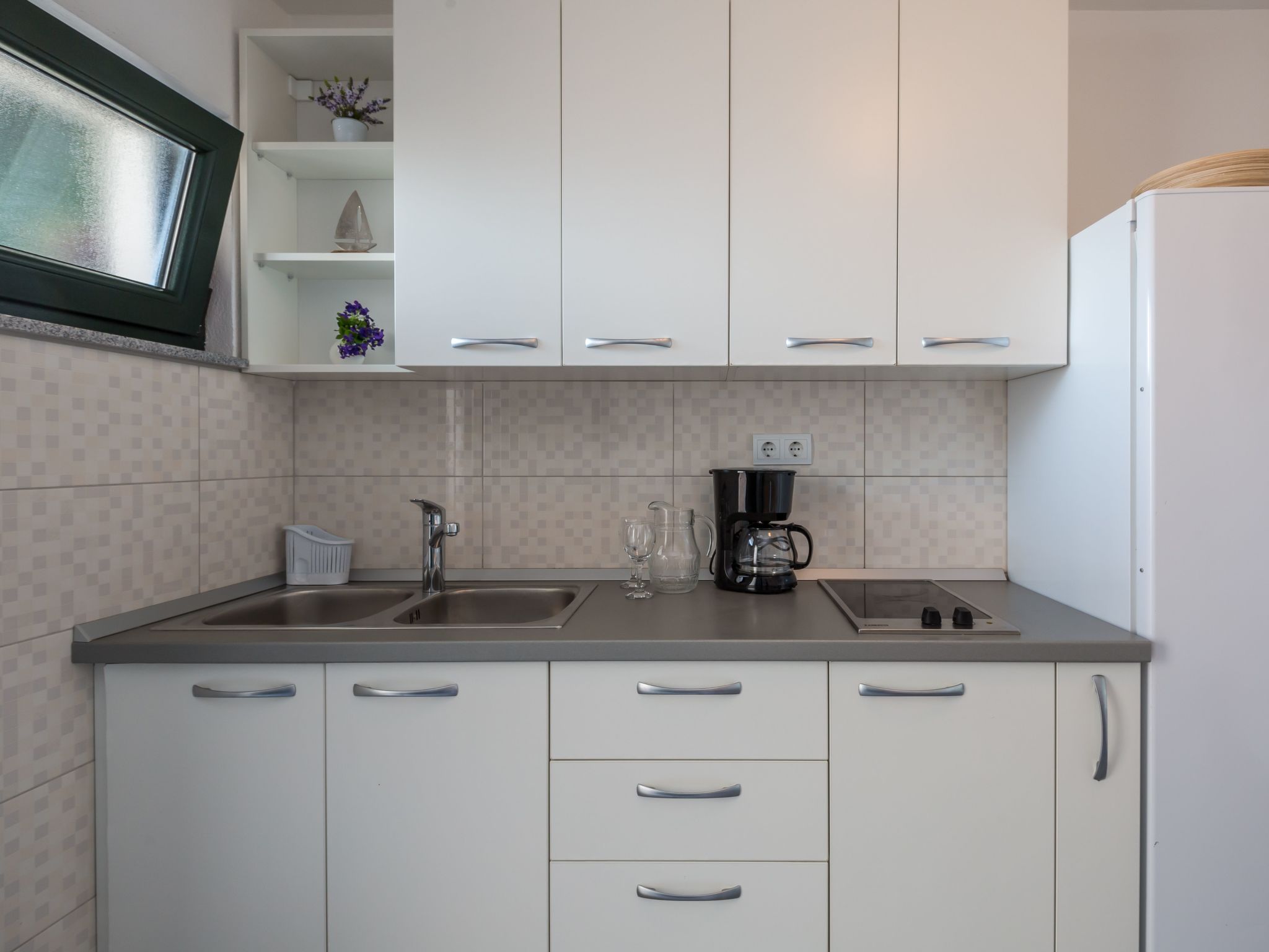 Große Wohnung in Omis mit Terrasse und Meerblick-Dedans