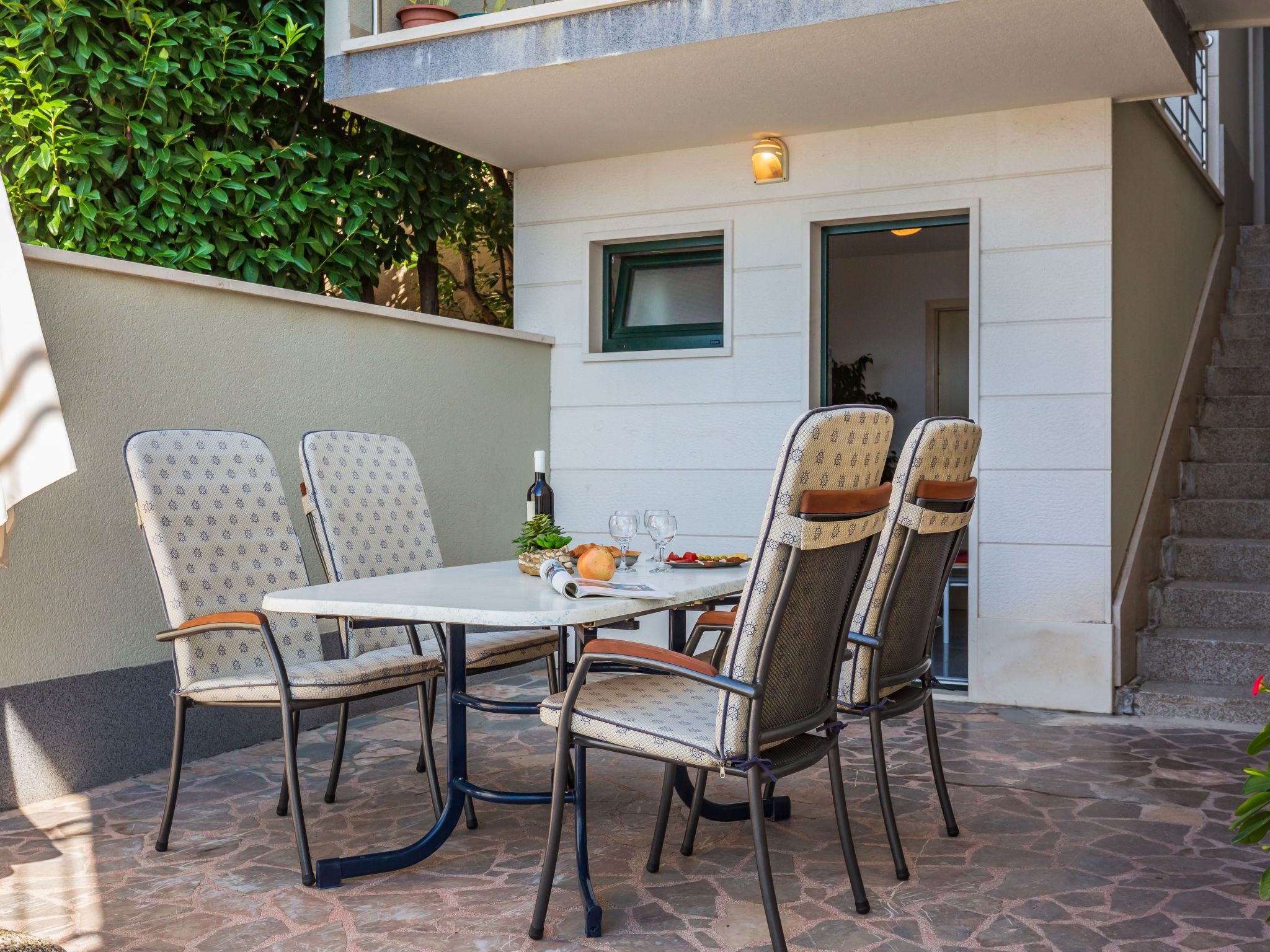 Große Wohnung in Omis mit Terrasse und Meerblick-Dedans