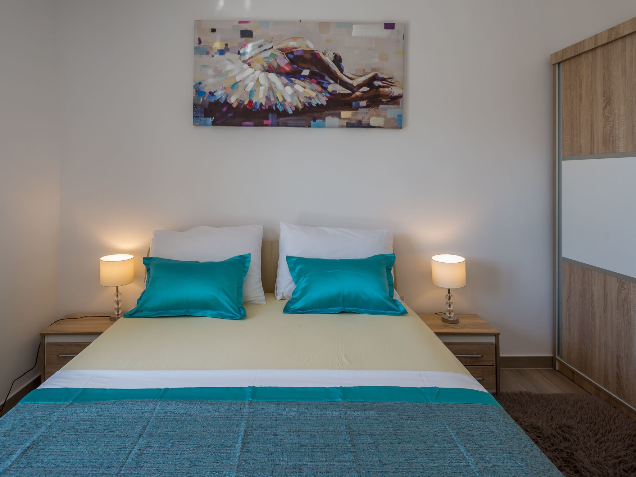 Große Wohnung in Omis mit Terrasse und Meerblick