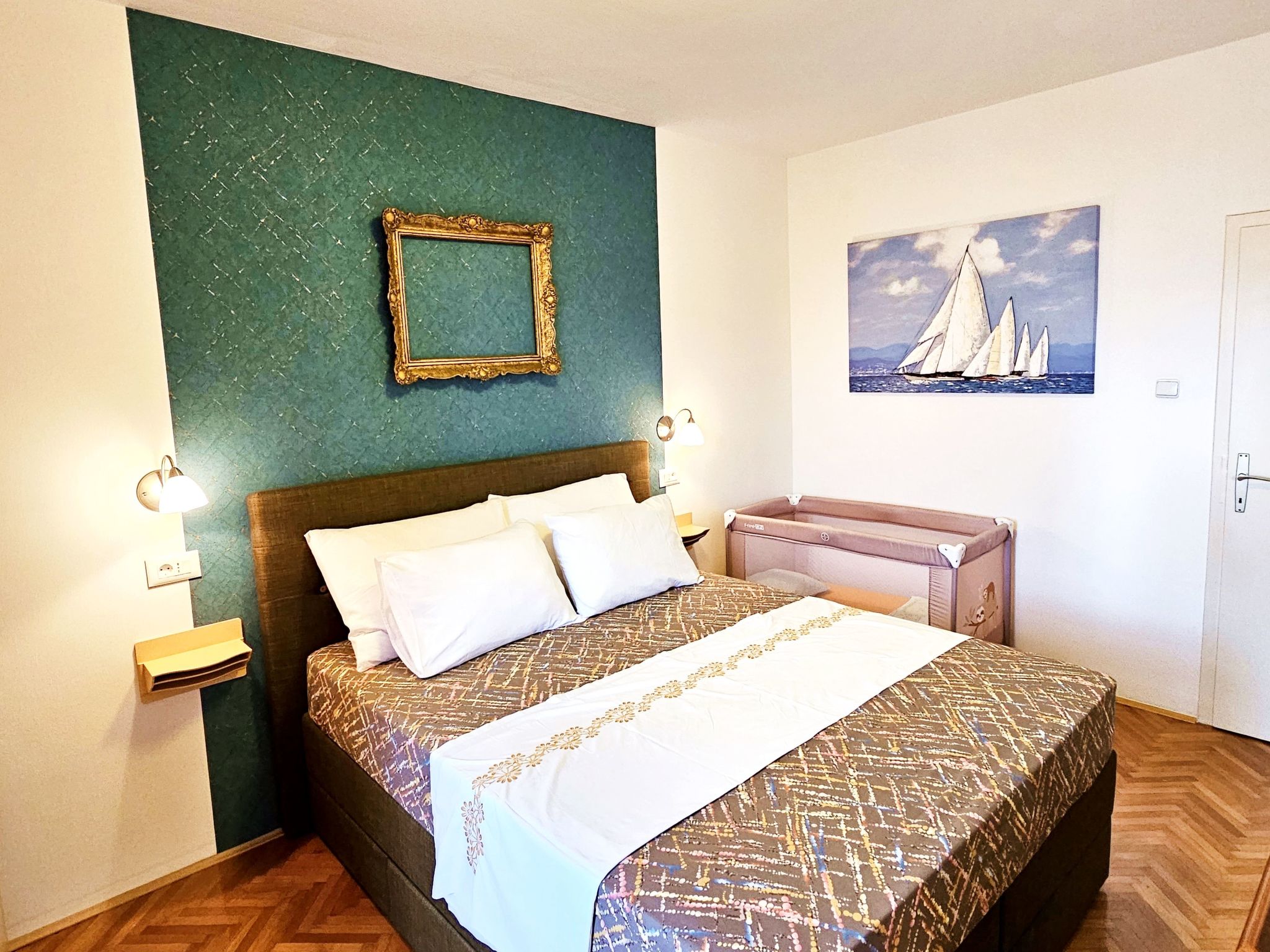 Wohnung in Jesenice mit Terrasse-Binnen