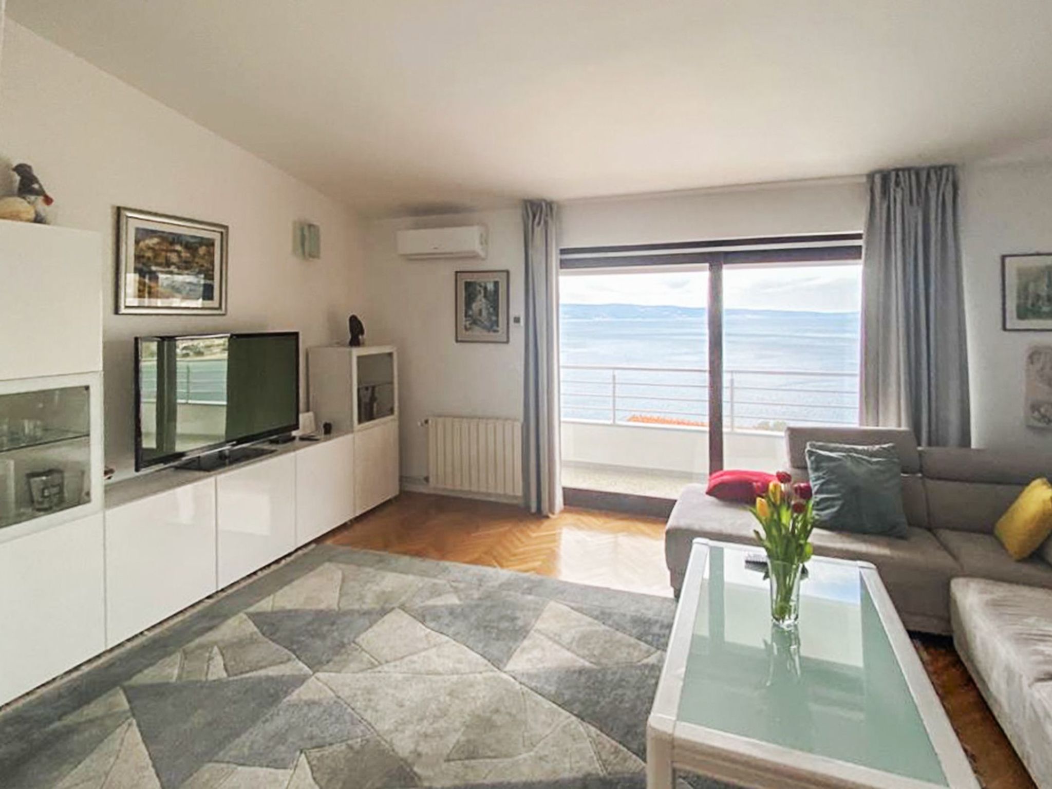 Appartement "Zorka" mit Blick auf das Wasser-Dedans