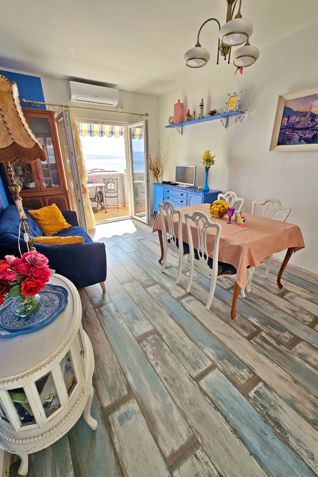 Schöne Ferienwohnung in Jesenice mit Terrasse-Binnen