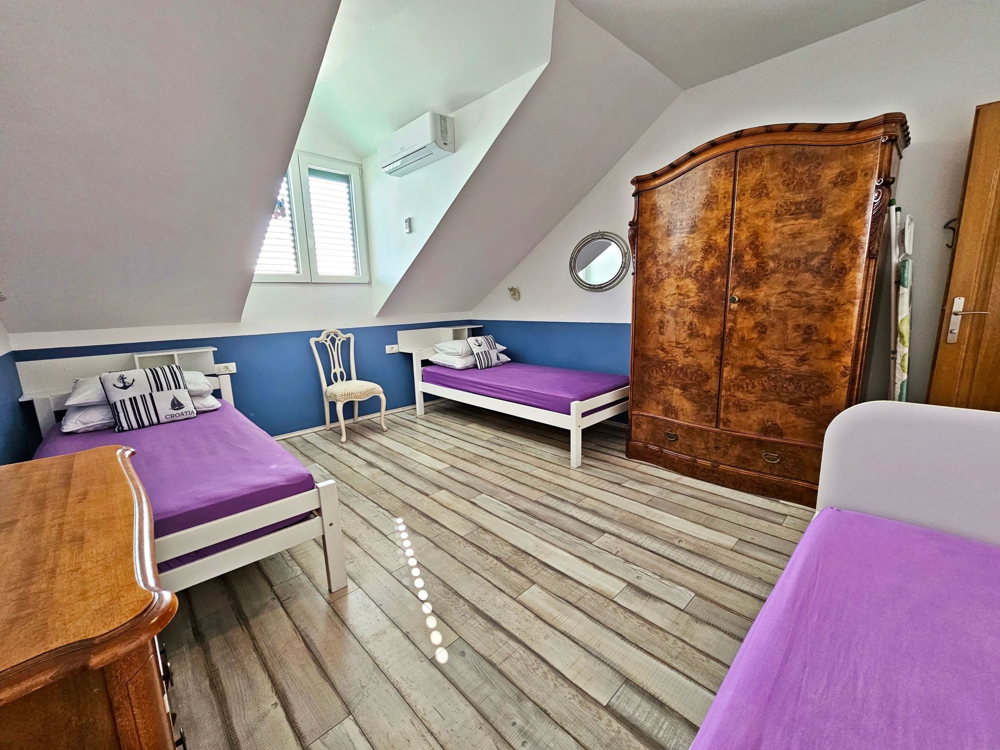 Schöne Ferienwohnung in Jesenice mit Terrasse-Binnen