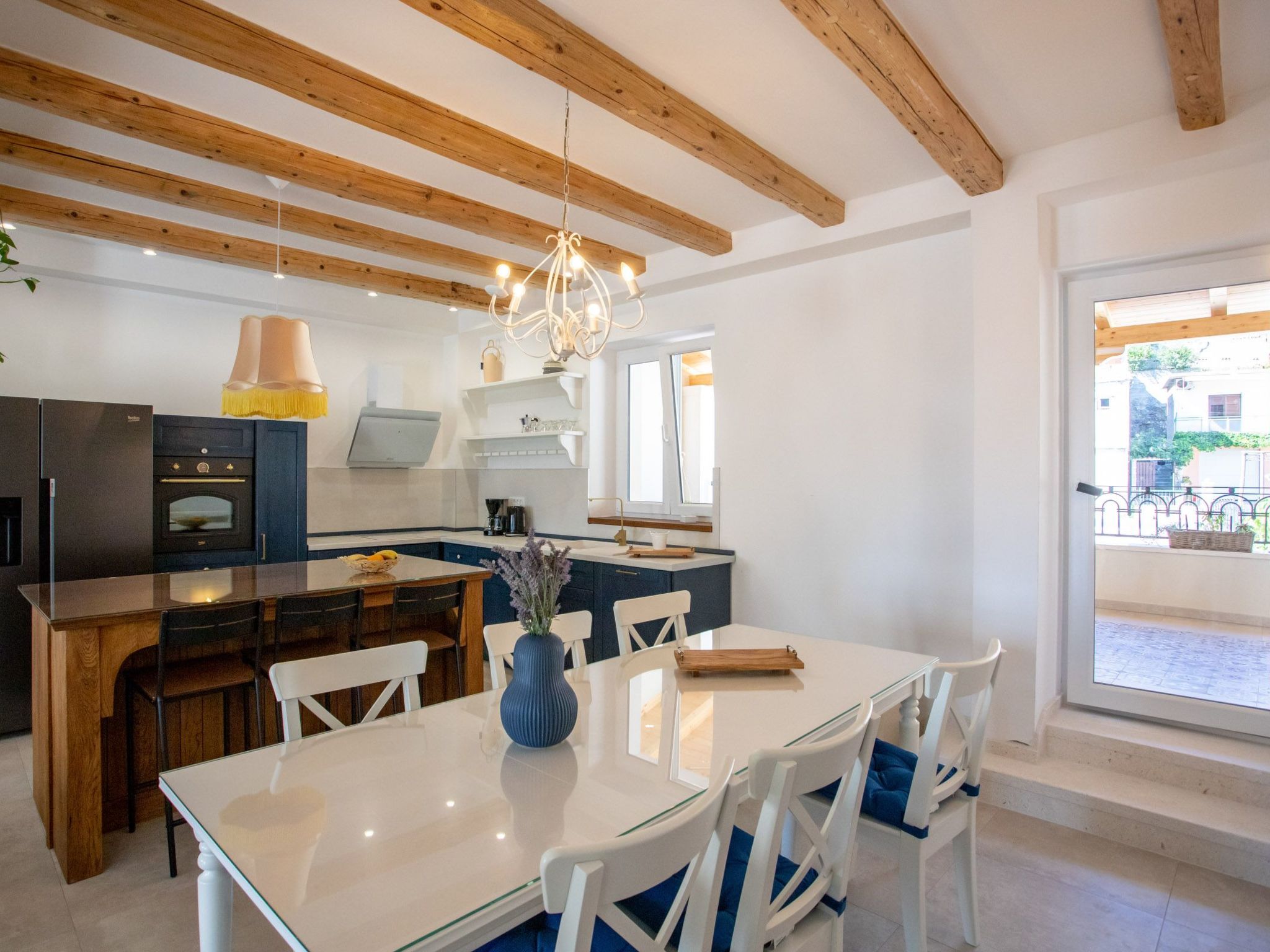 Für 12 Personen ca. 180 m² in Jesenice, Dalmatien (Gespanschaft Split-Dalm-Dedans