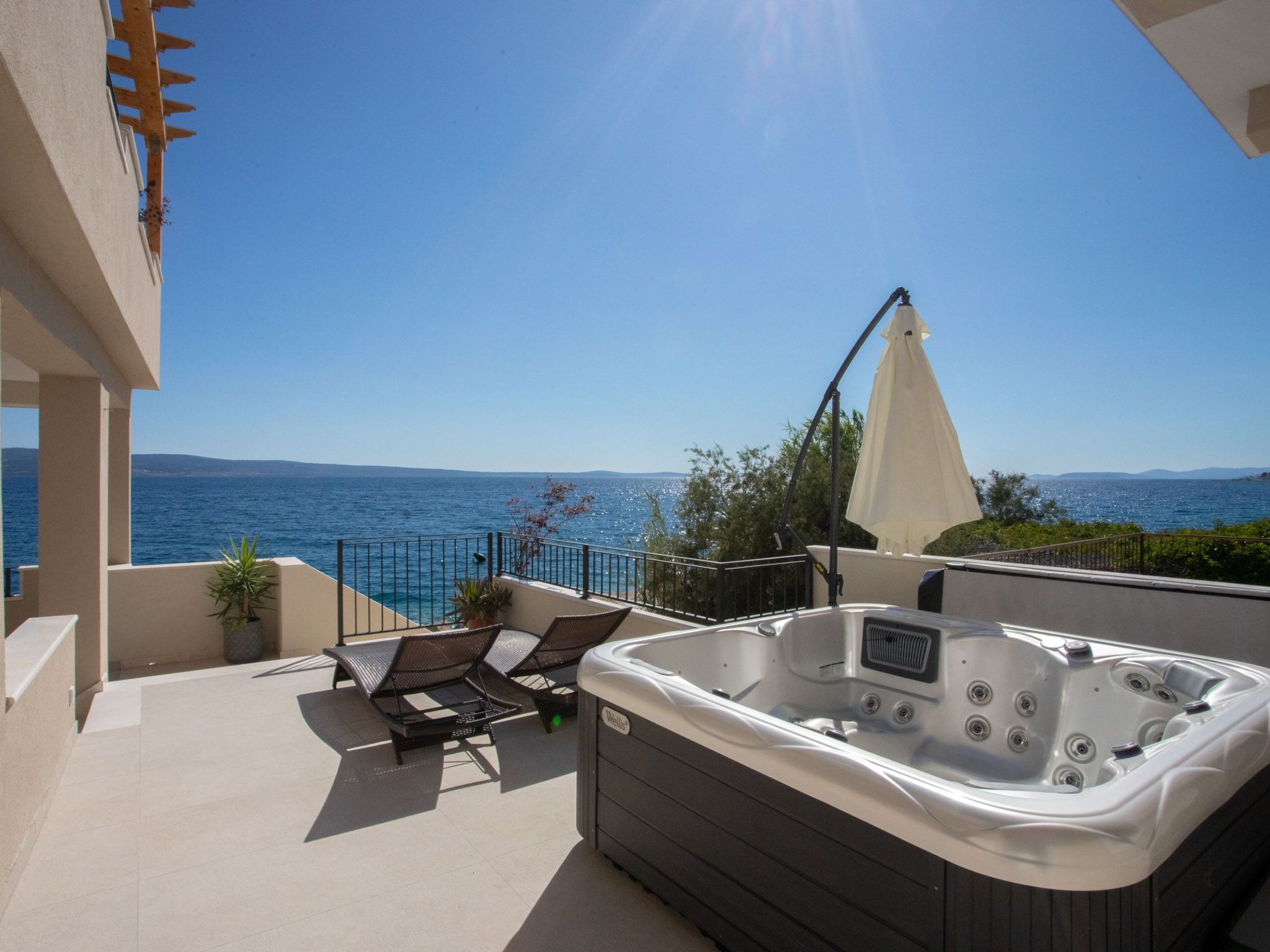 Für 12 Personen ca. 180 m² in Jesenice, Dalmatien (Gespanschaft Split-Dalm-Dedans