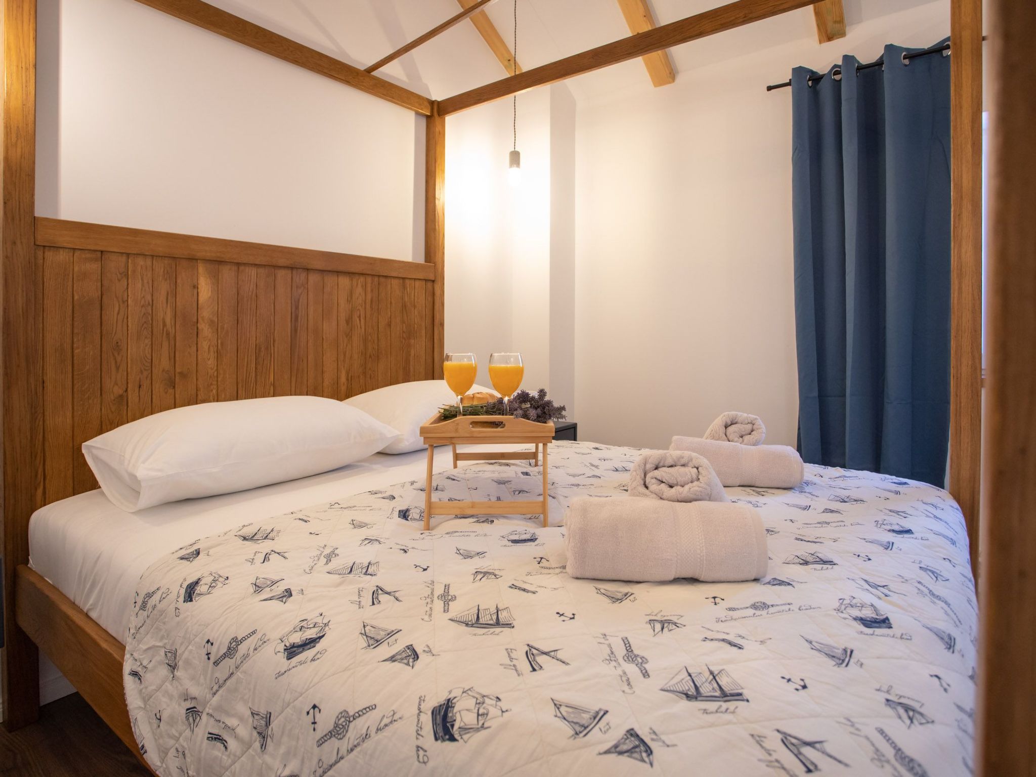 Für 12 Personen ca. 180 m² in Jesenice, Dalmatien (Gespanschaft Split-Dalm-Dedans