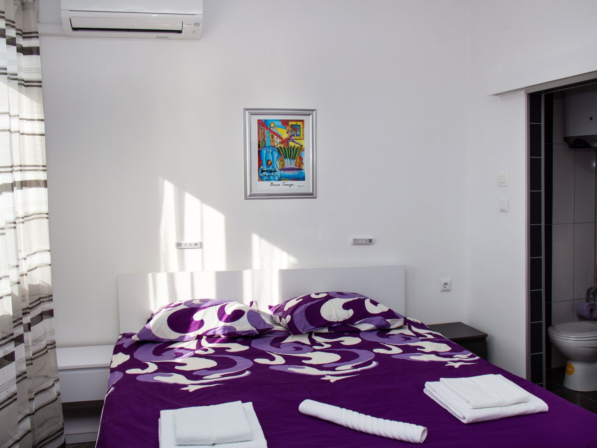 Moderne Ferienwohnung Bava-Dedans