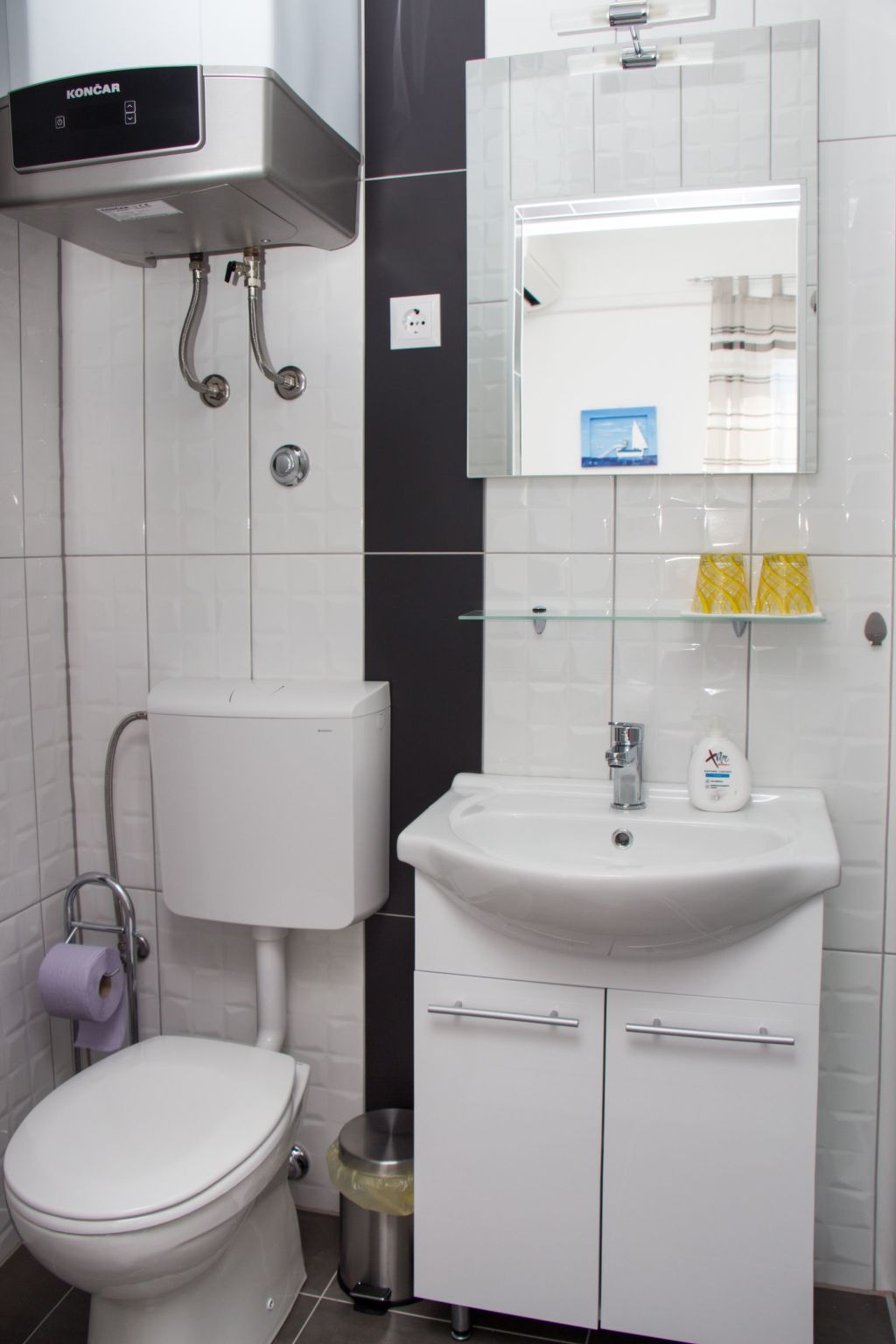 Moderne Ferienwohnung Bava-Dedans