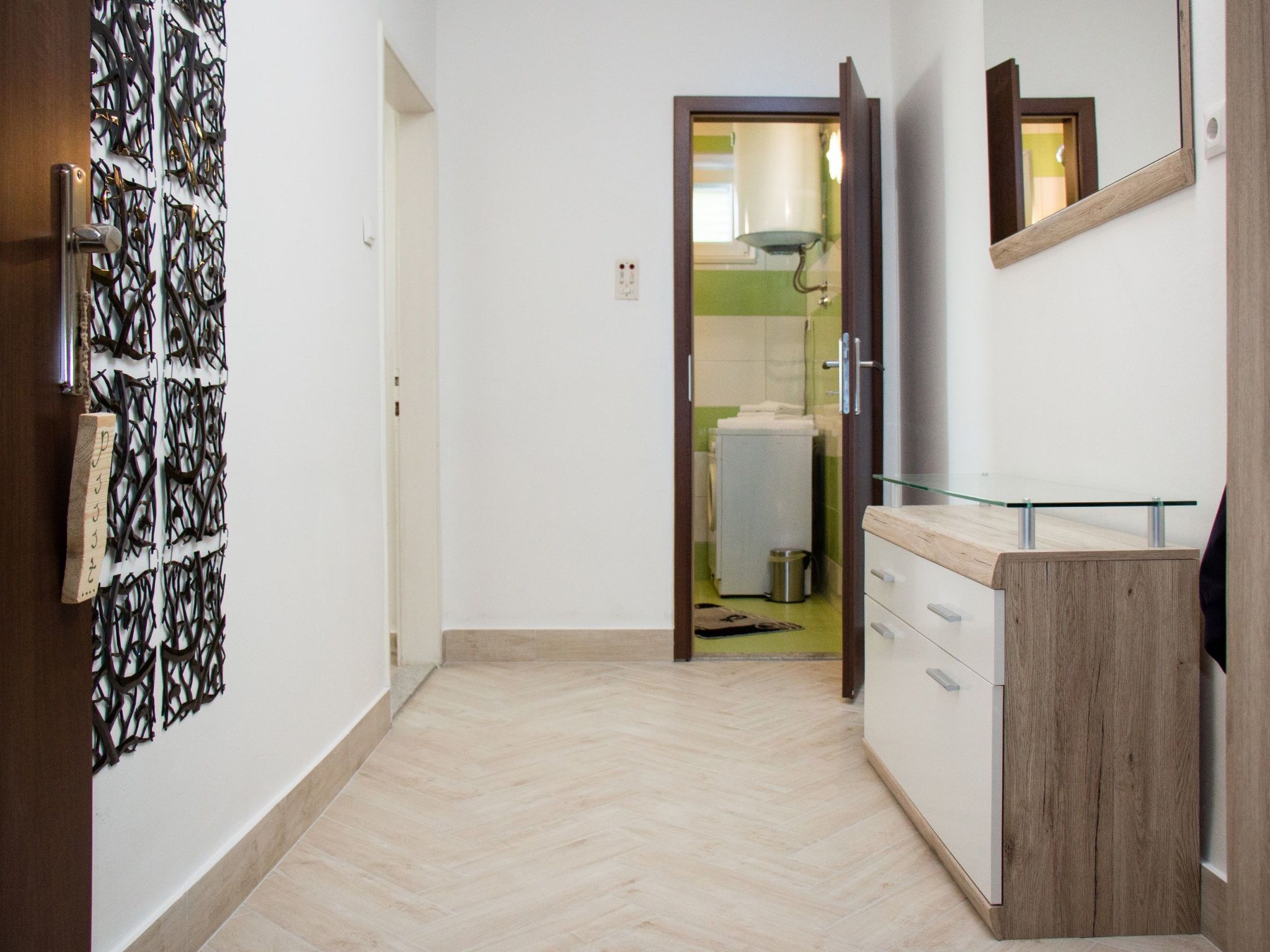 Moderne Ferienwohnung Bava-Dedans