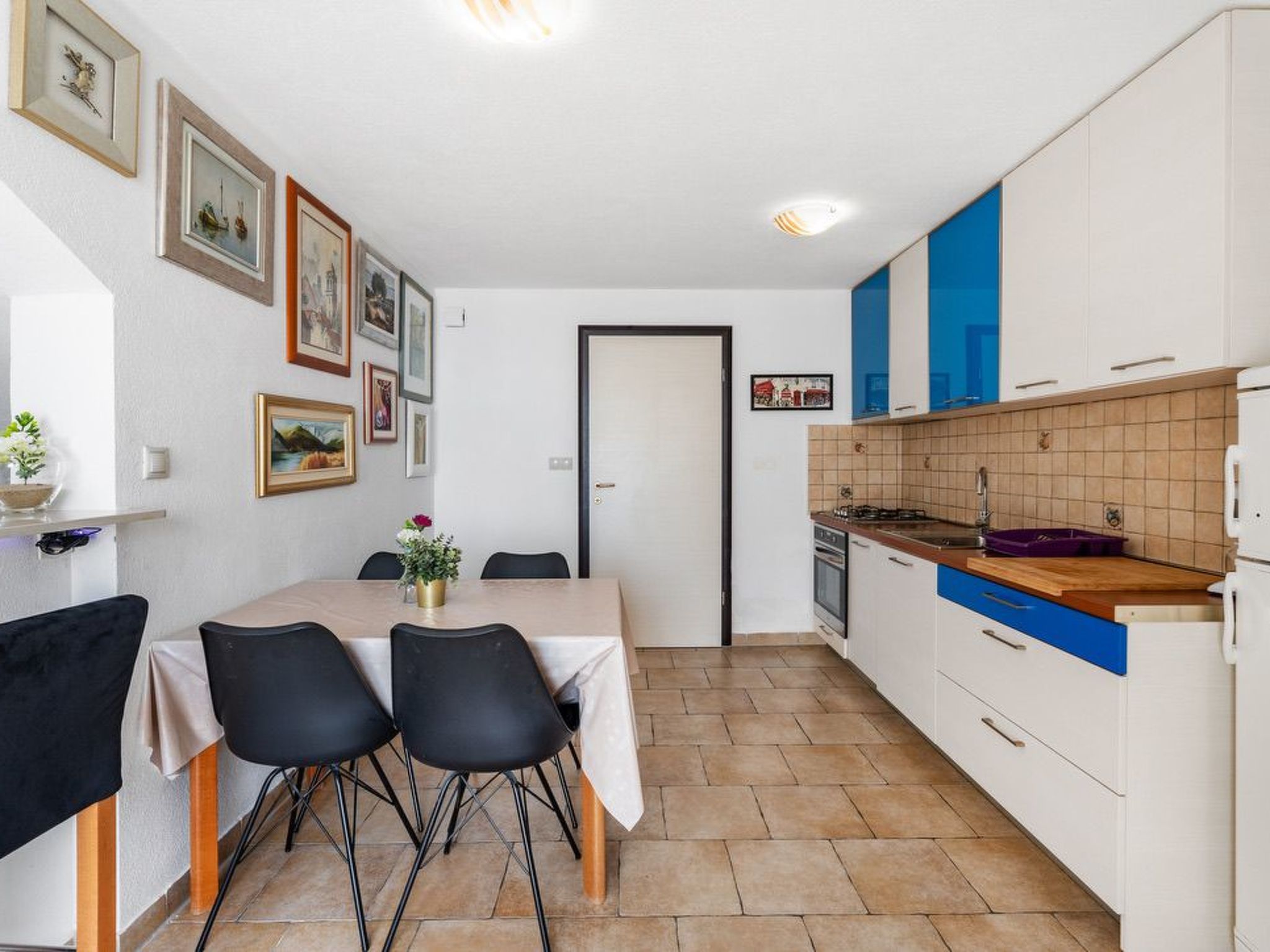 Ferienappartement mit zwei Meerblick-Balkonen-Inside