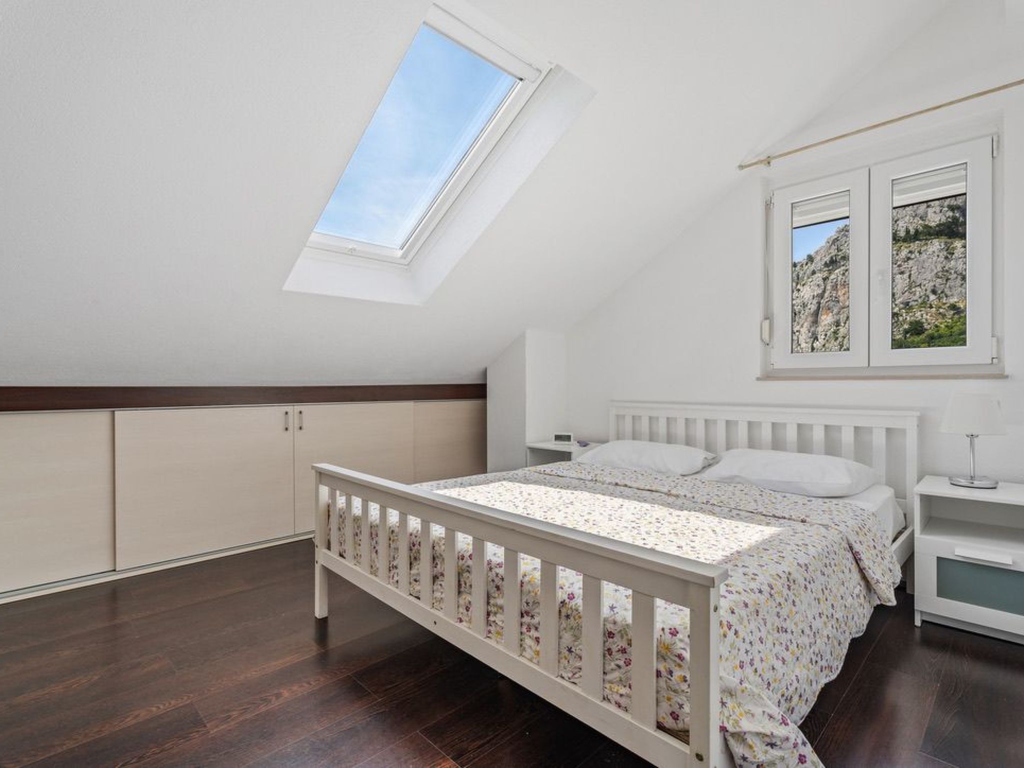 Ferienappartement mit zwei Meerblick-Balkonen-Inside